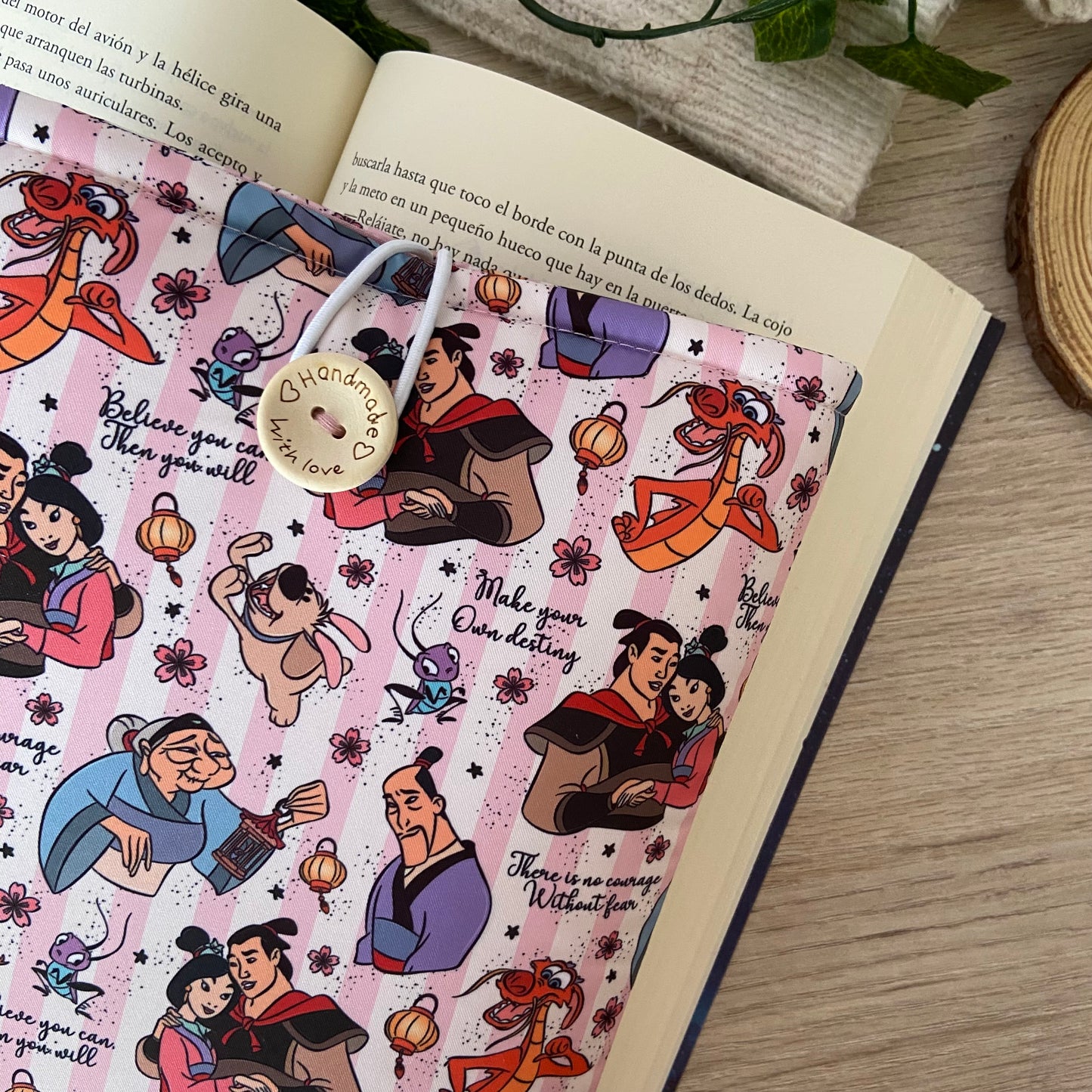 Funda literaria Mulán