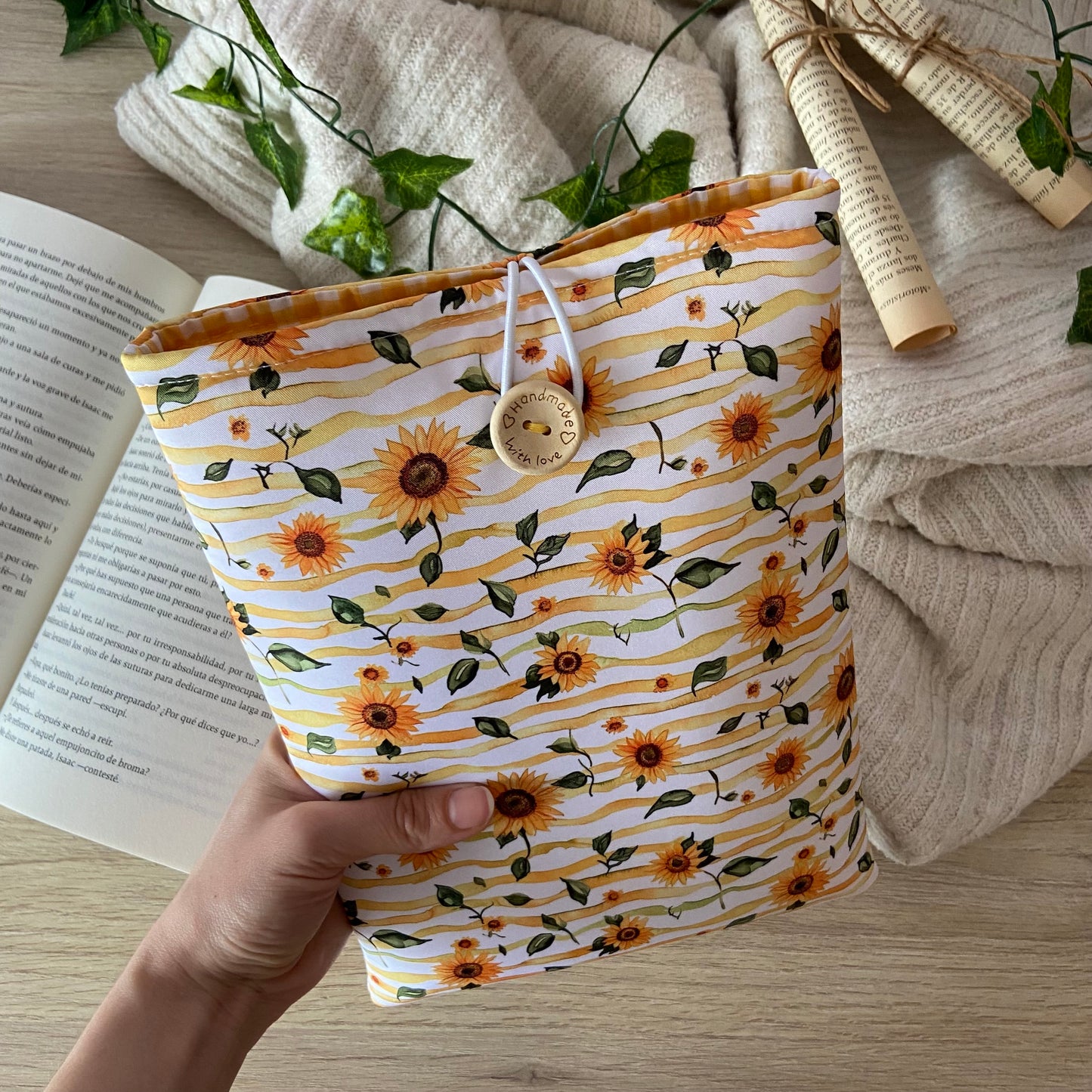 Funda literaria tus girasoles