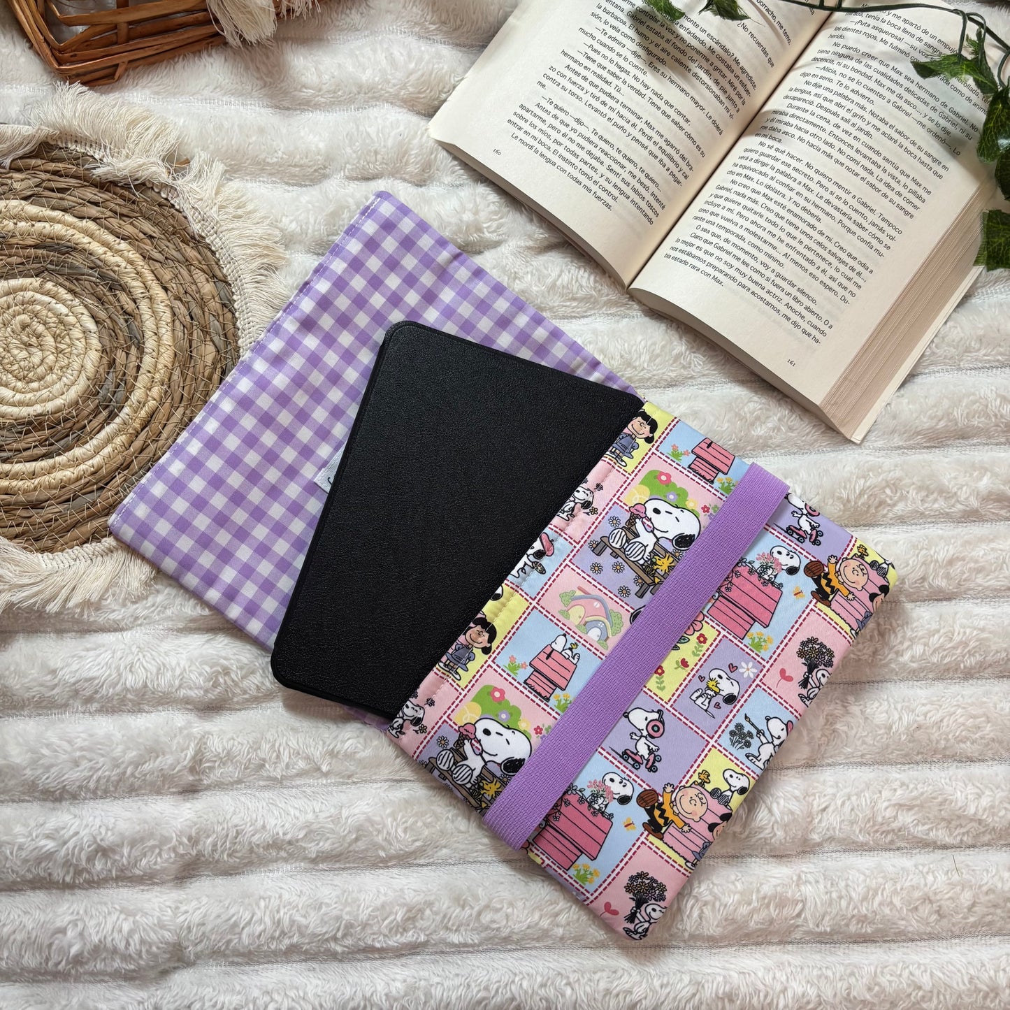 Funda de solapas para ebook Snoopy en la vida