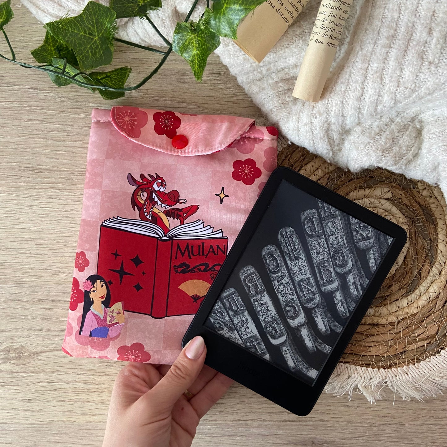 Funda kindle/kobo libra colour Mulán