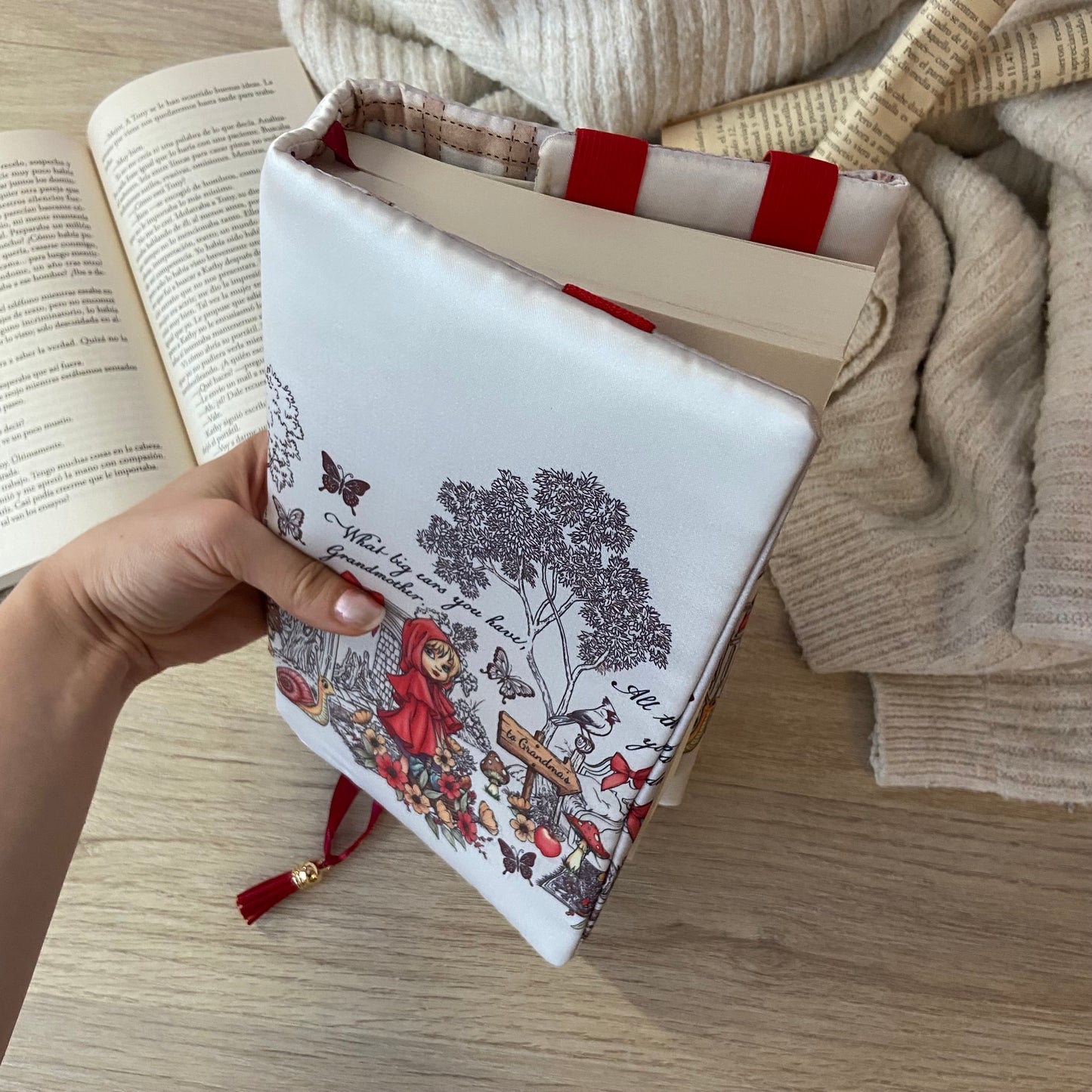 Funda ajustable Caperucita roja