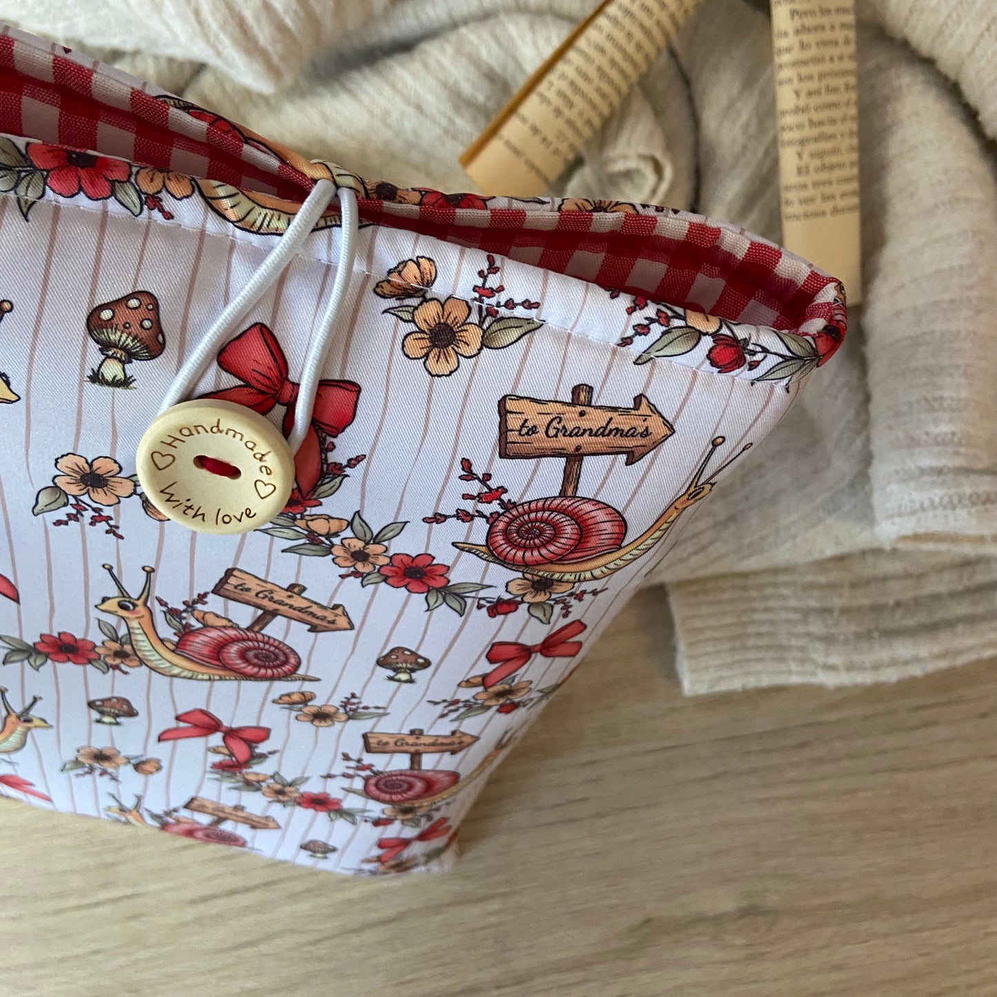 Funda literaria caracoles