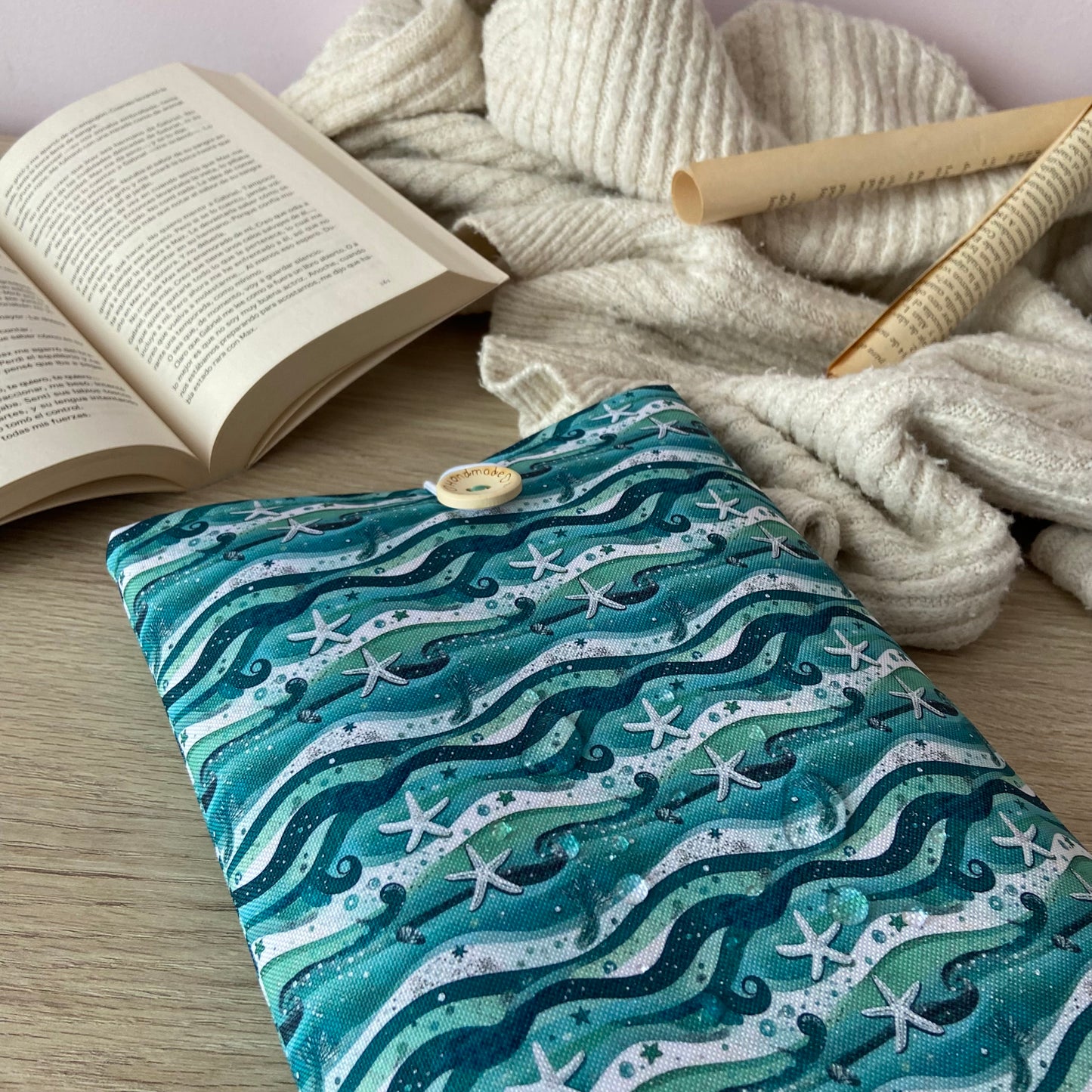 Funda literaria en el mar impermeable