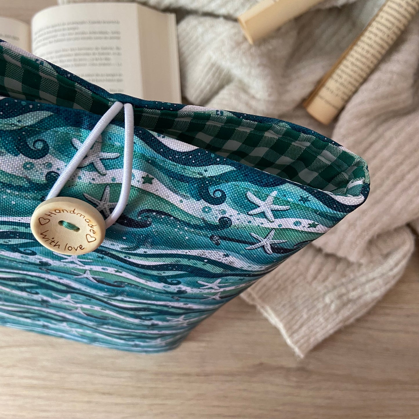 Funda literaria en el mar impermeable