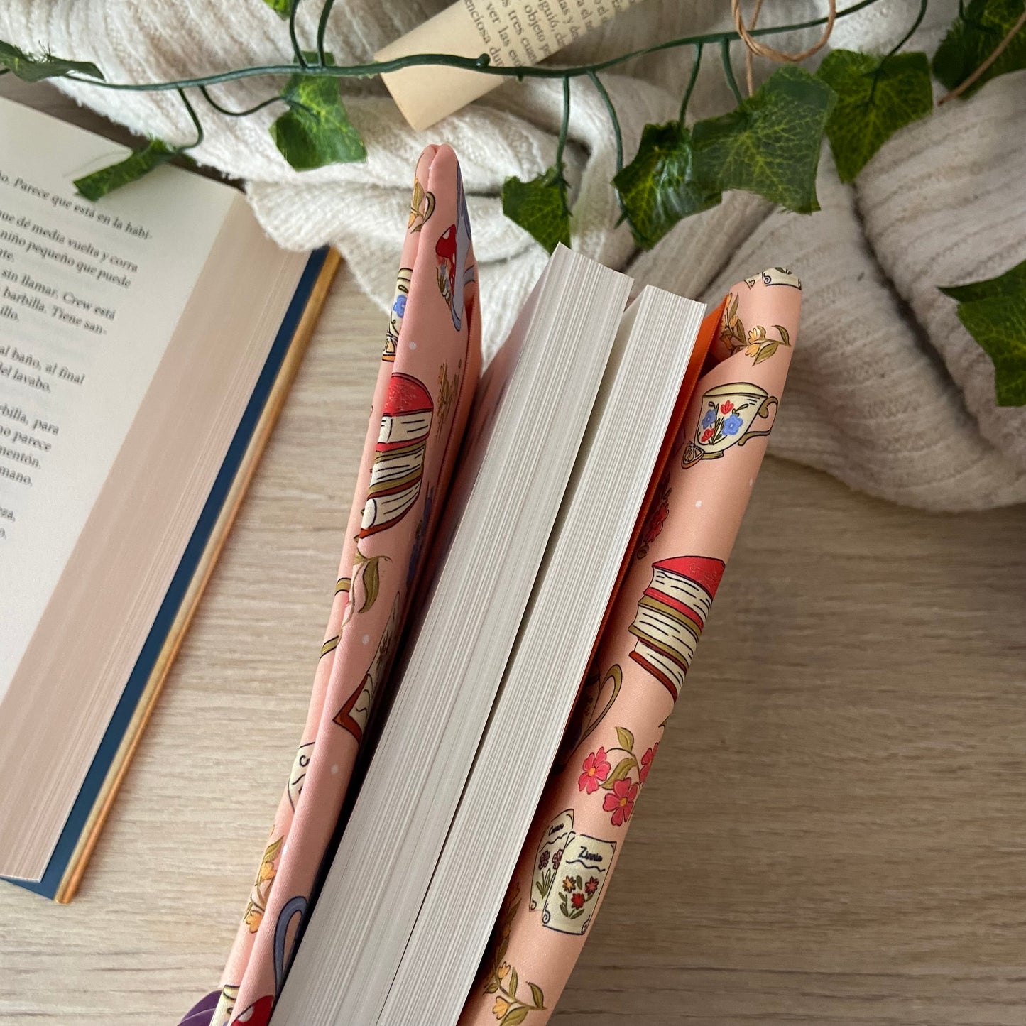 Funda ajustable booklover