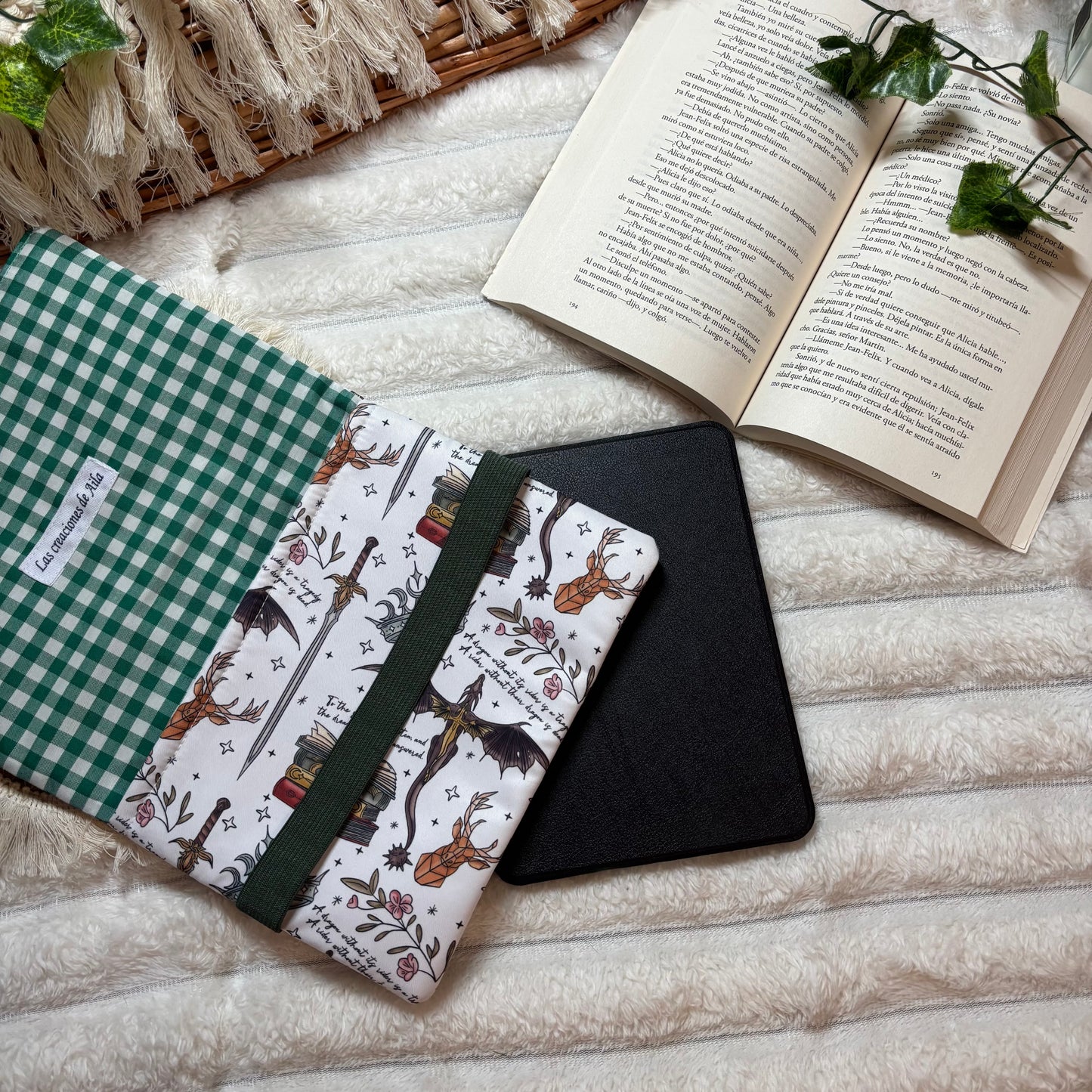Funda de solapas para ebook Fourth wing + Velaris