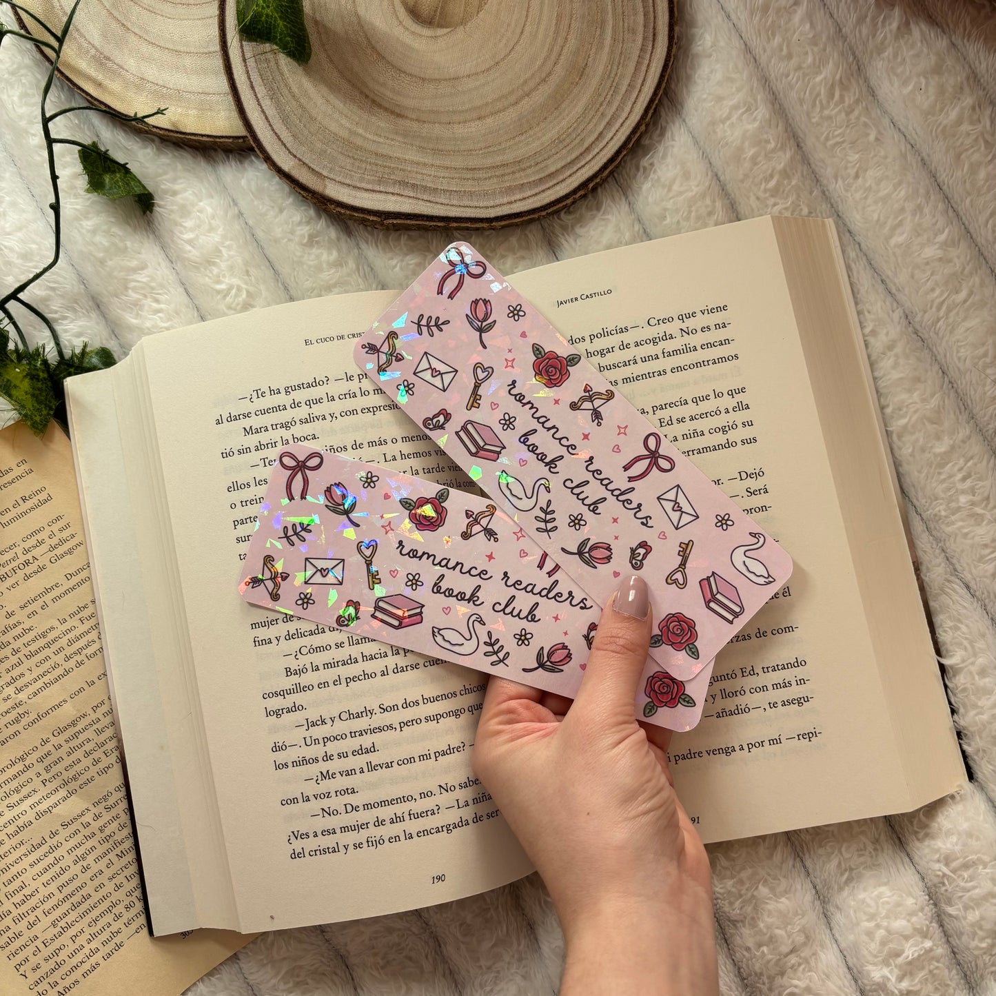 Marcapáginas romance readers bookclub holográfico