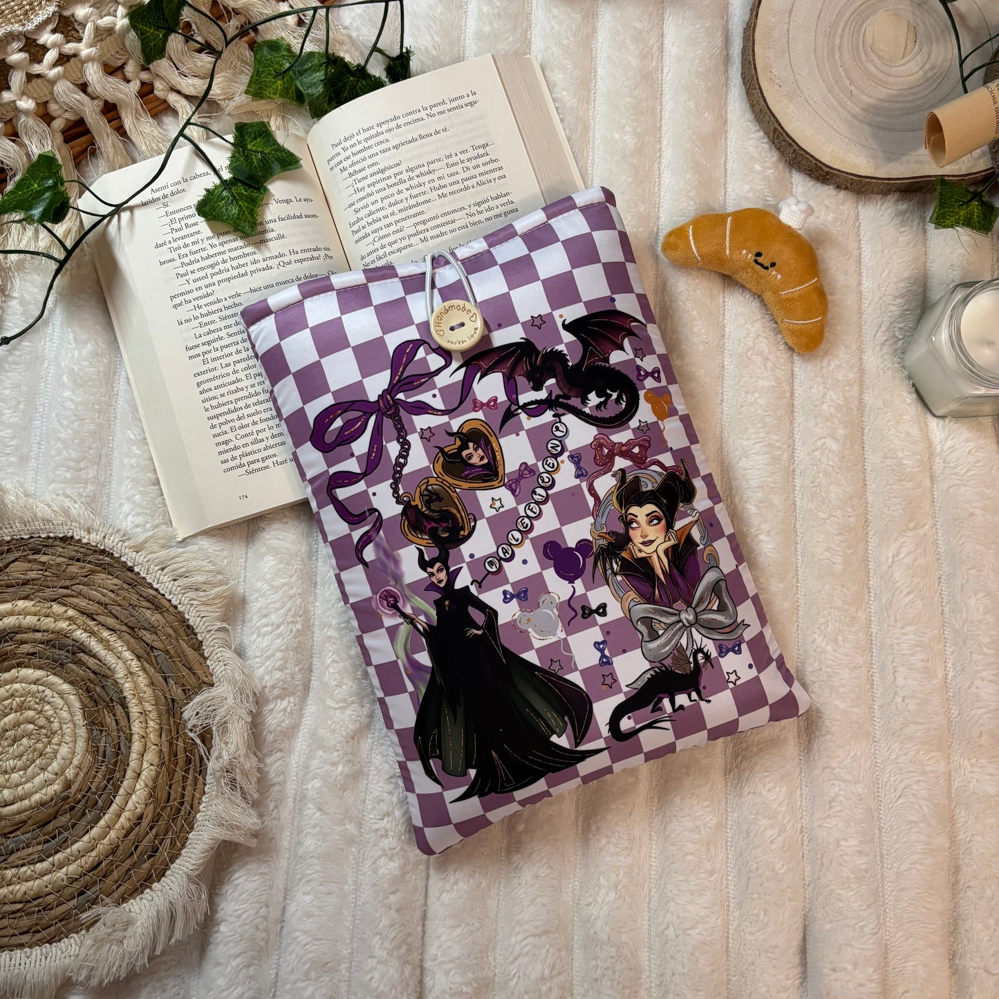 Funda literaria Maléfica