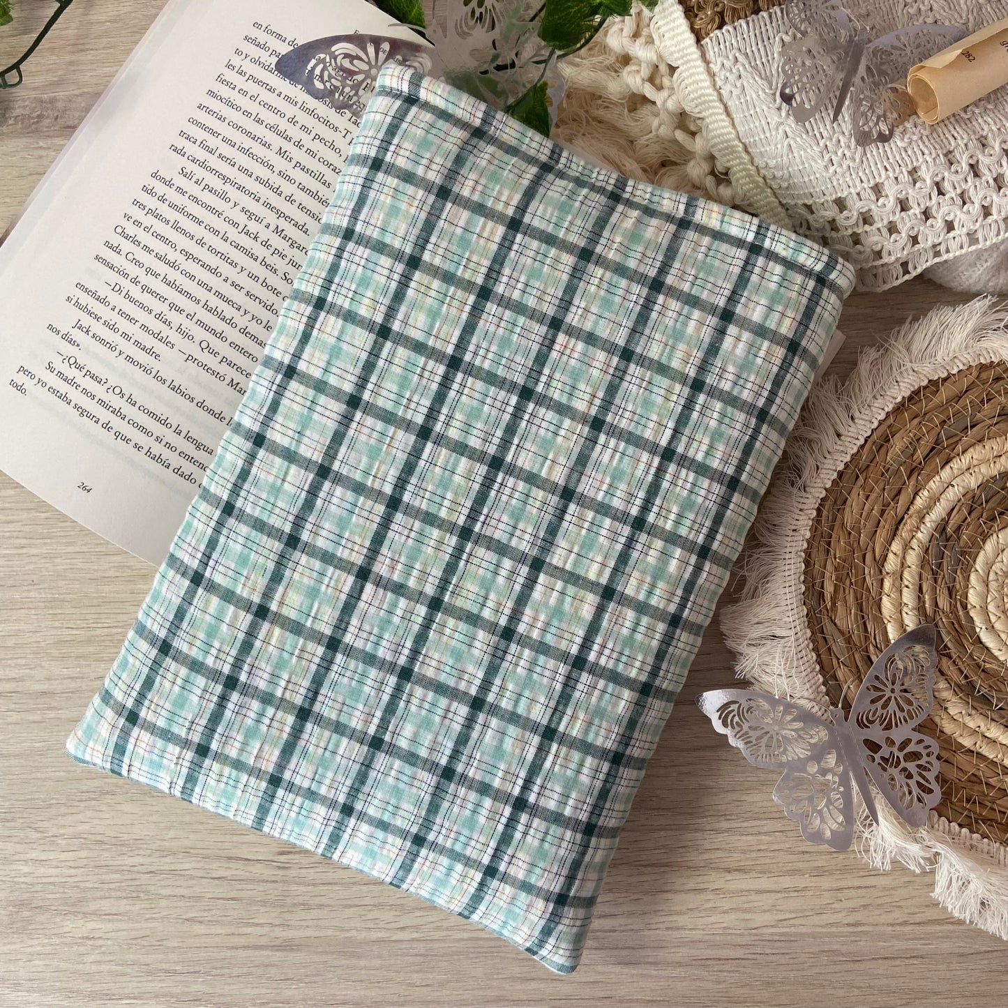 Funda literaria Atenea con bolsillo