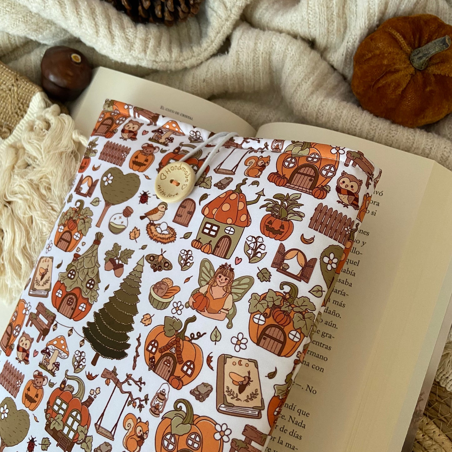 Funda literaria bosque otoñal