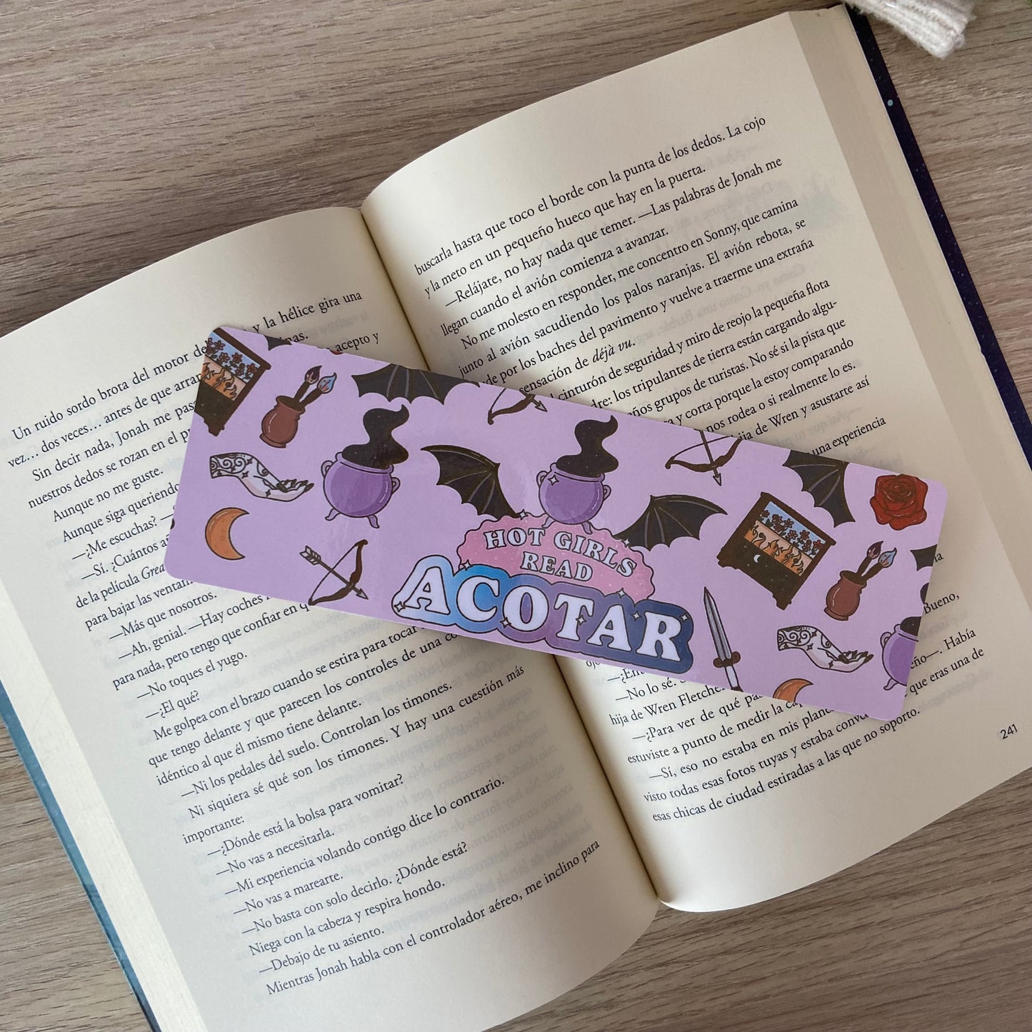 Marcapáginas Hot girls read ACOTAR