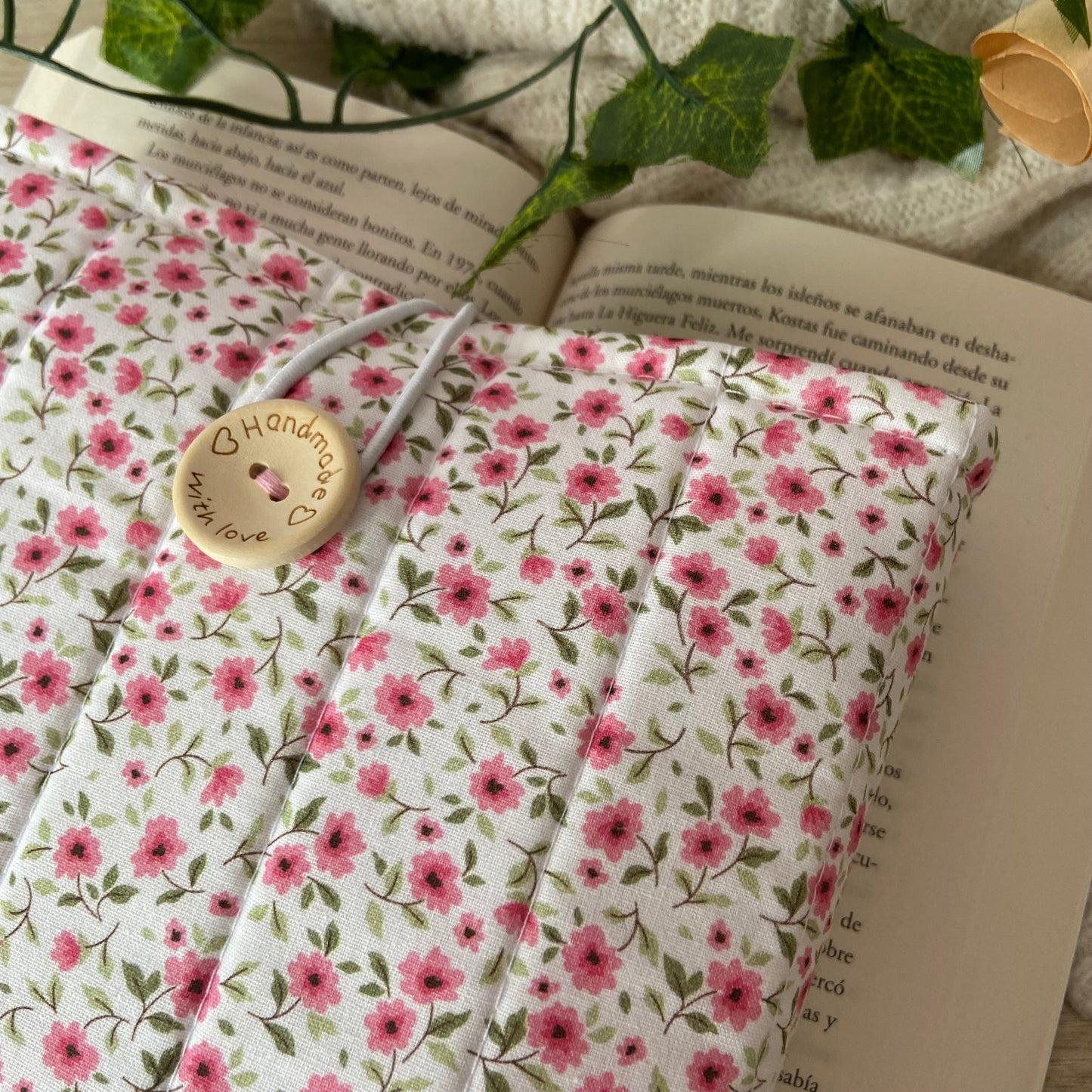 Funda literaria Aila