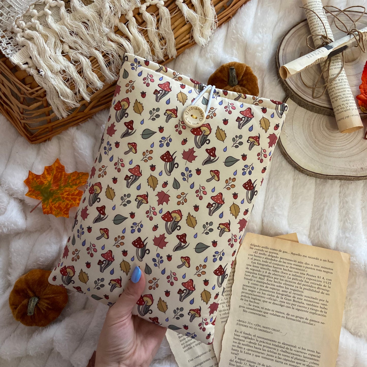 Funda literaria lectura en otoño