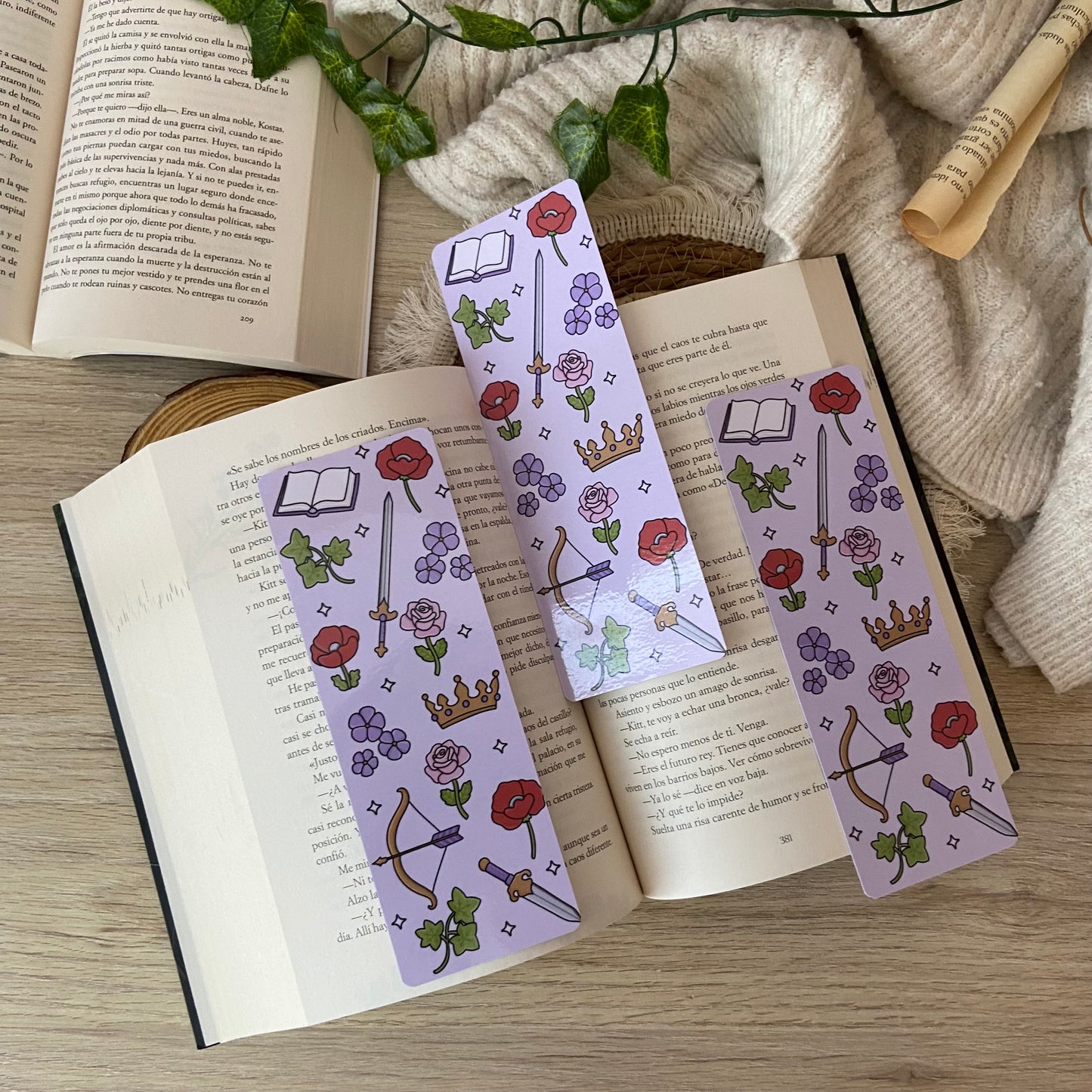 Pack funda powerless + marcapáginas + taza