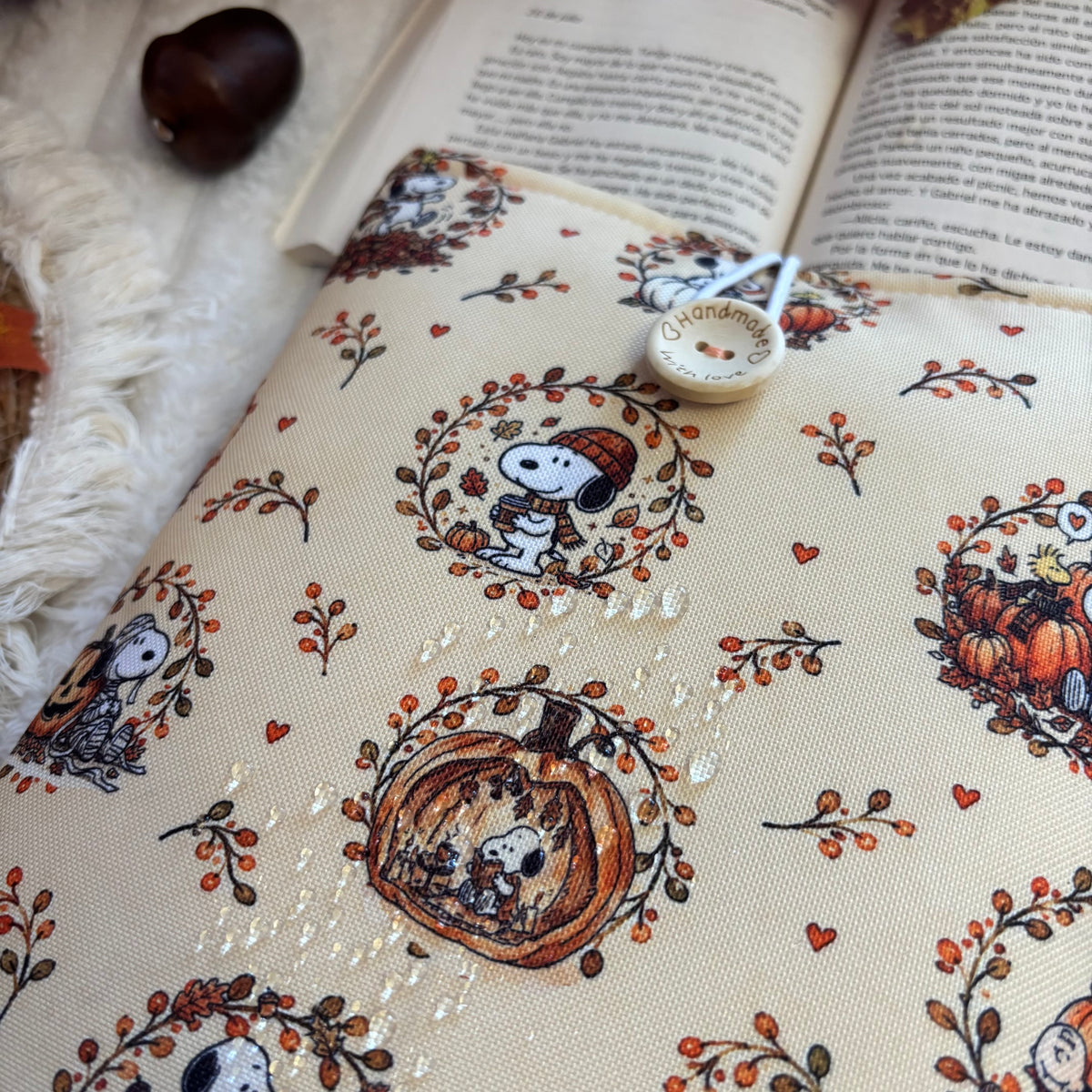 Funda literaria Hello autumn Snoopy impermeable
