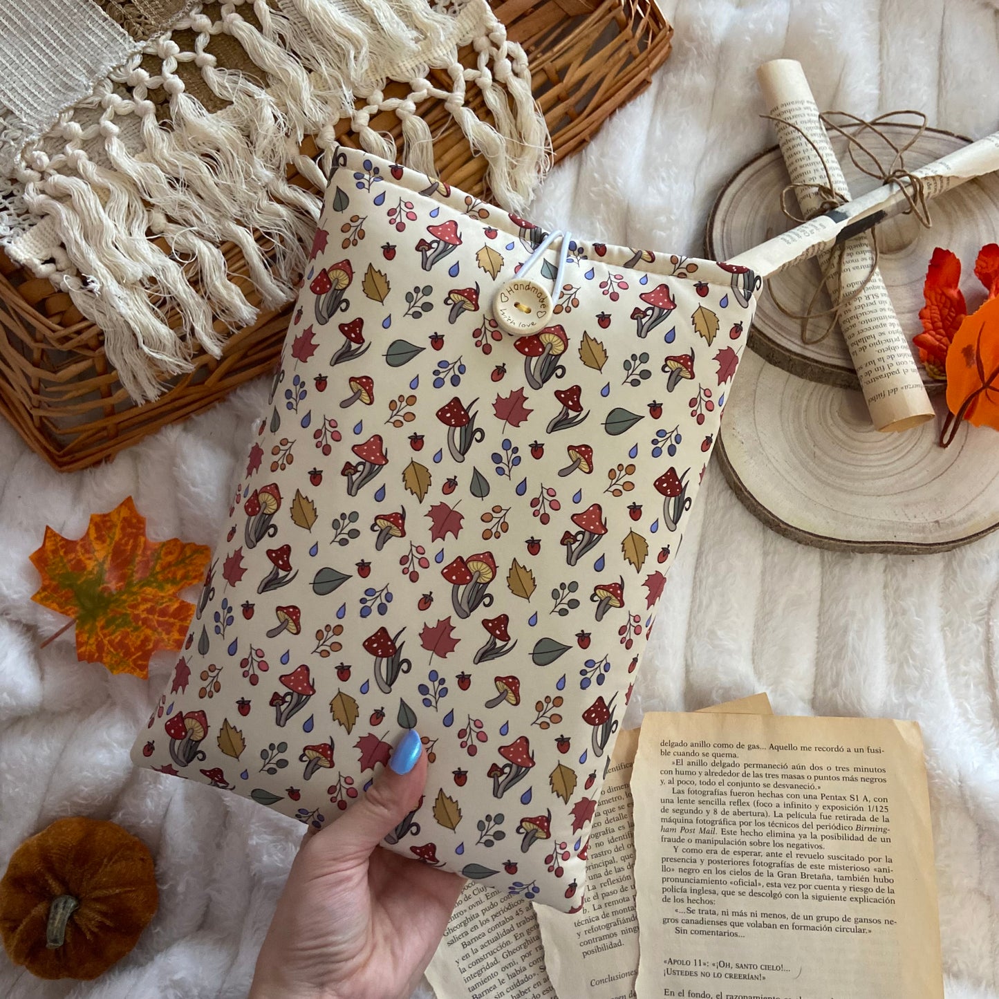 Funda literaria lectura en otoño