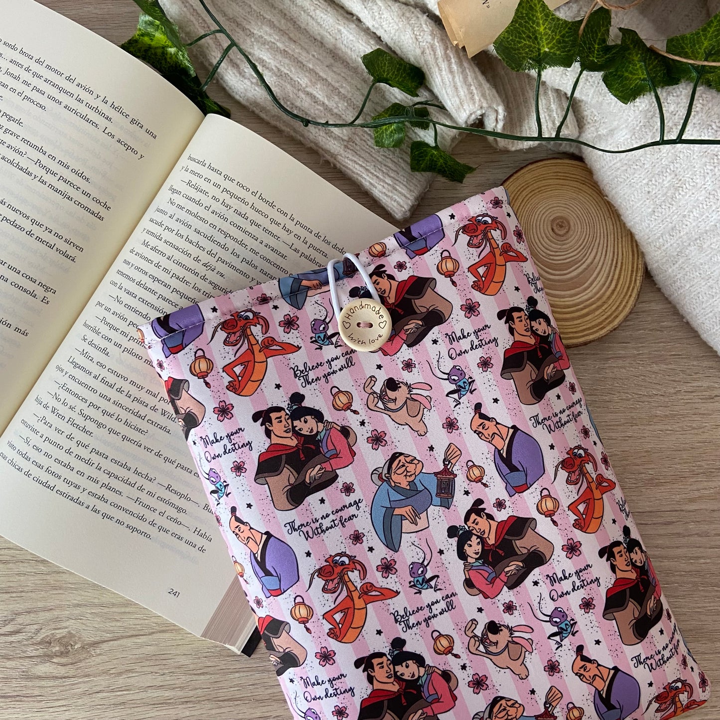 Funda literaria Mulán