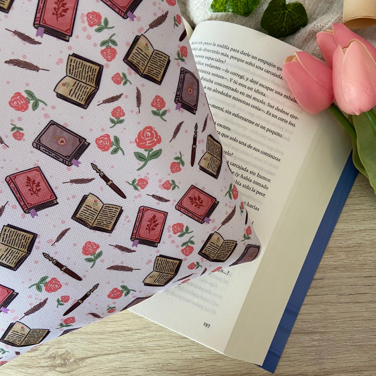 Funda literaria cute books impermeable