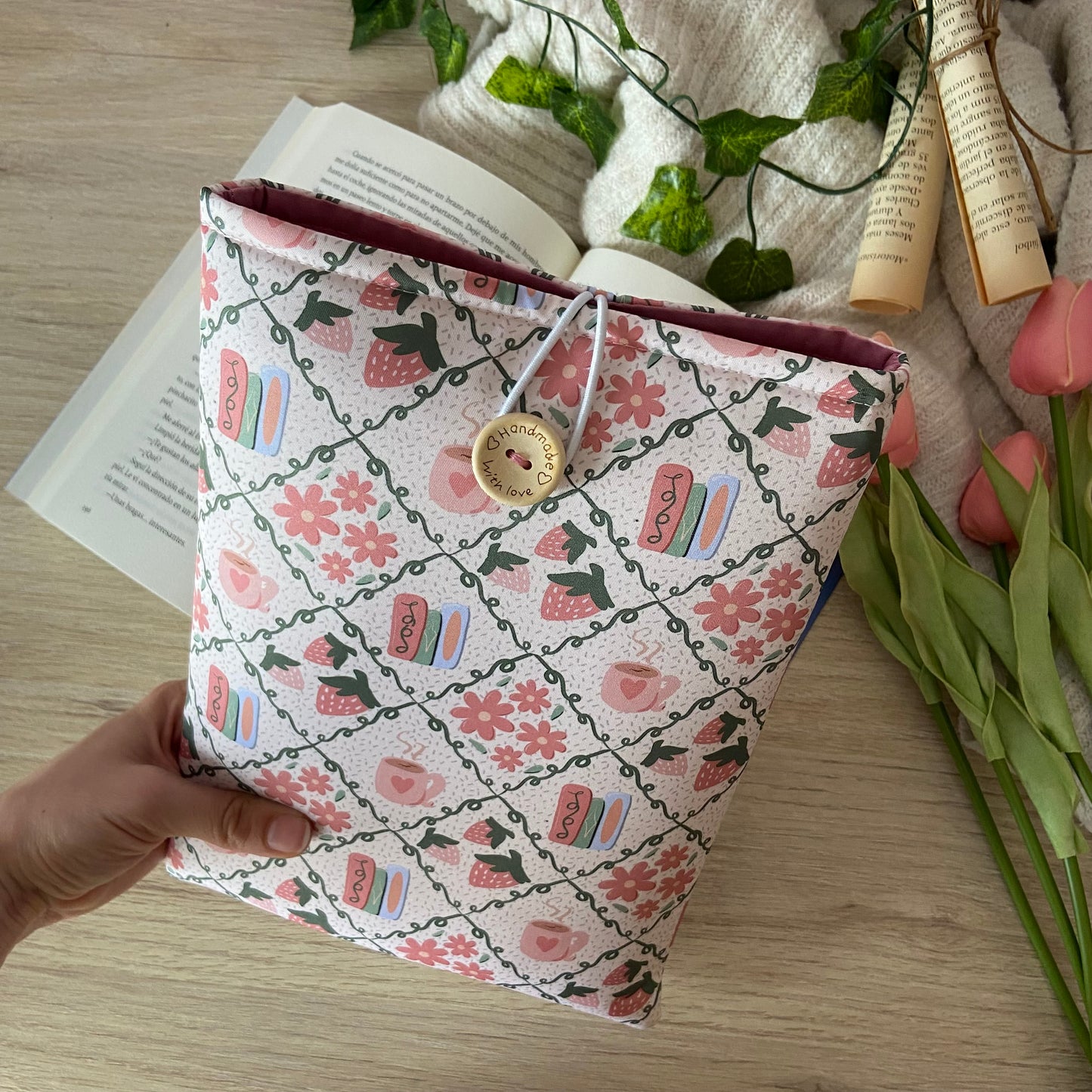 Funda literaria lectura en primavera