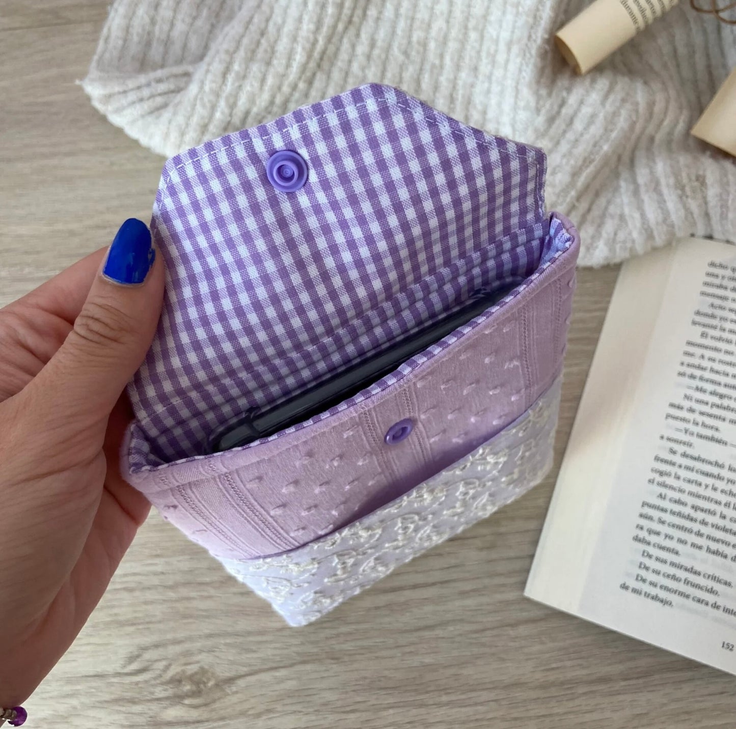 Funda kindle violet con bolsillo