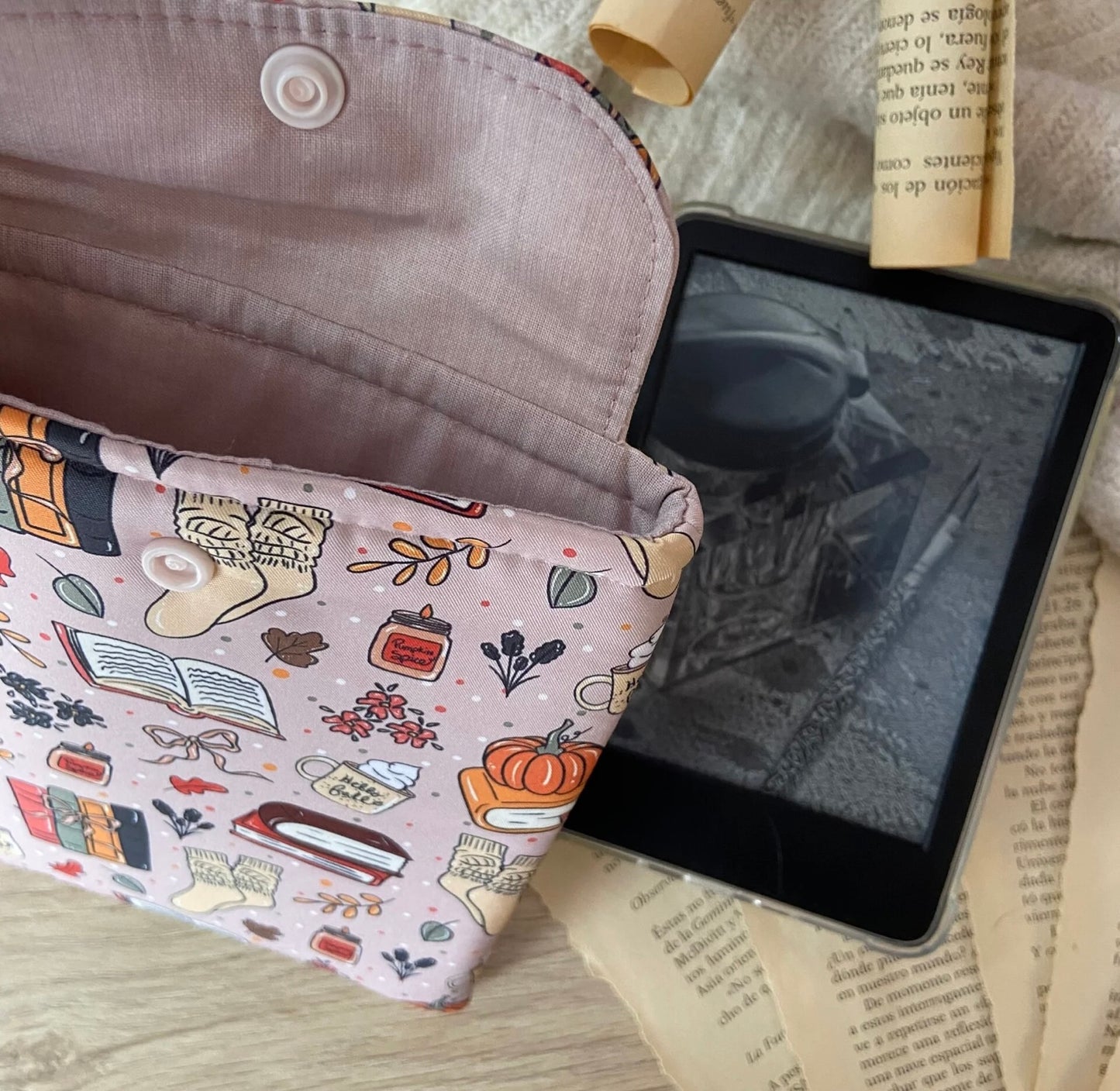 Funda kindle/kobo libra colour hello fall