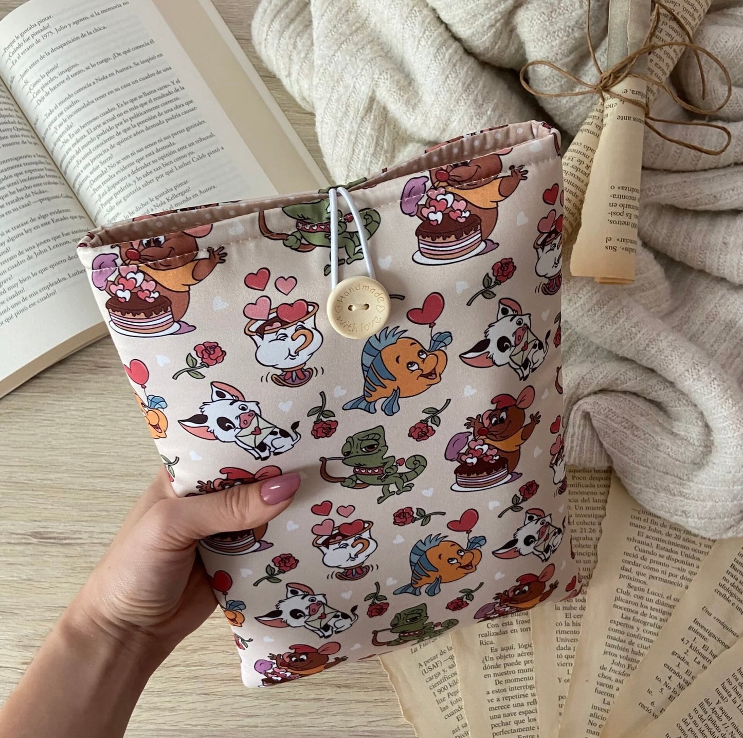 Funda literaria mascotas Disney