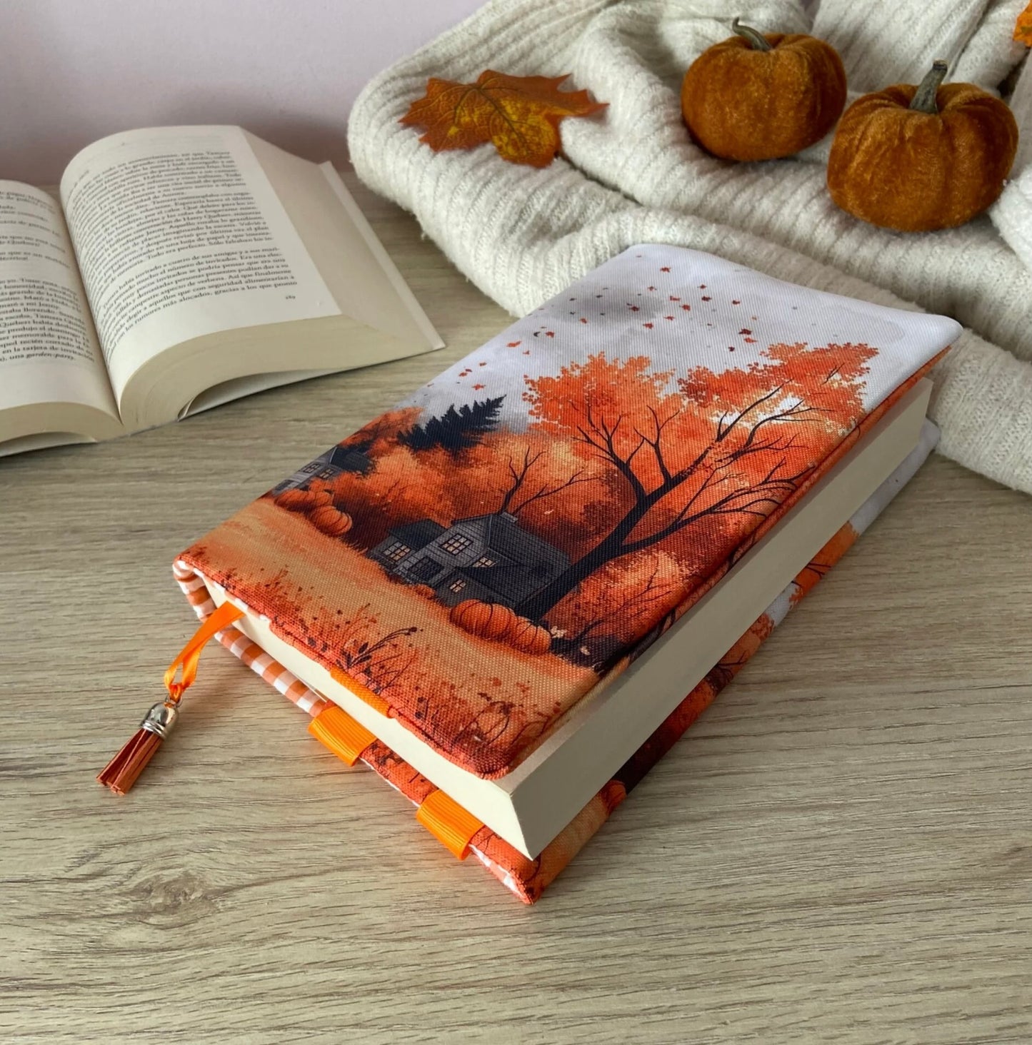 Funda ajustable paisaje otoñal