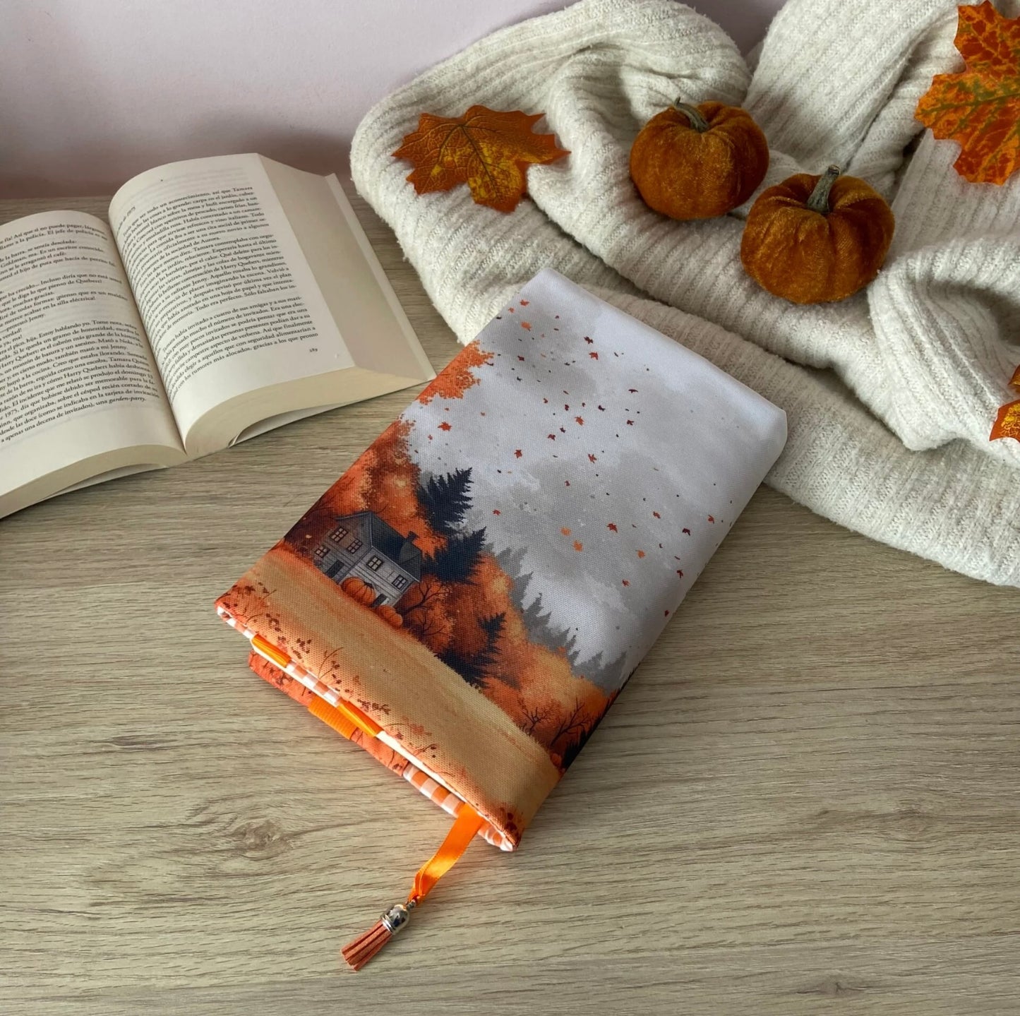 Funda ajustable paisaje otoñal