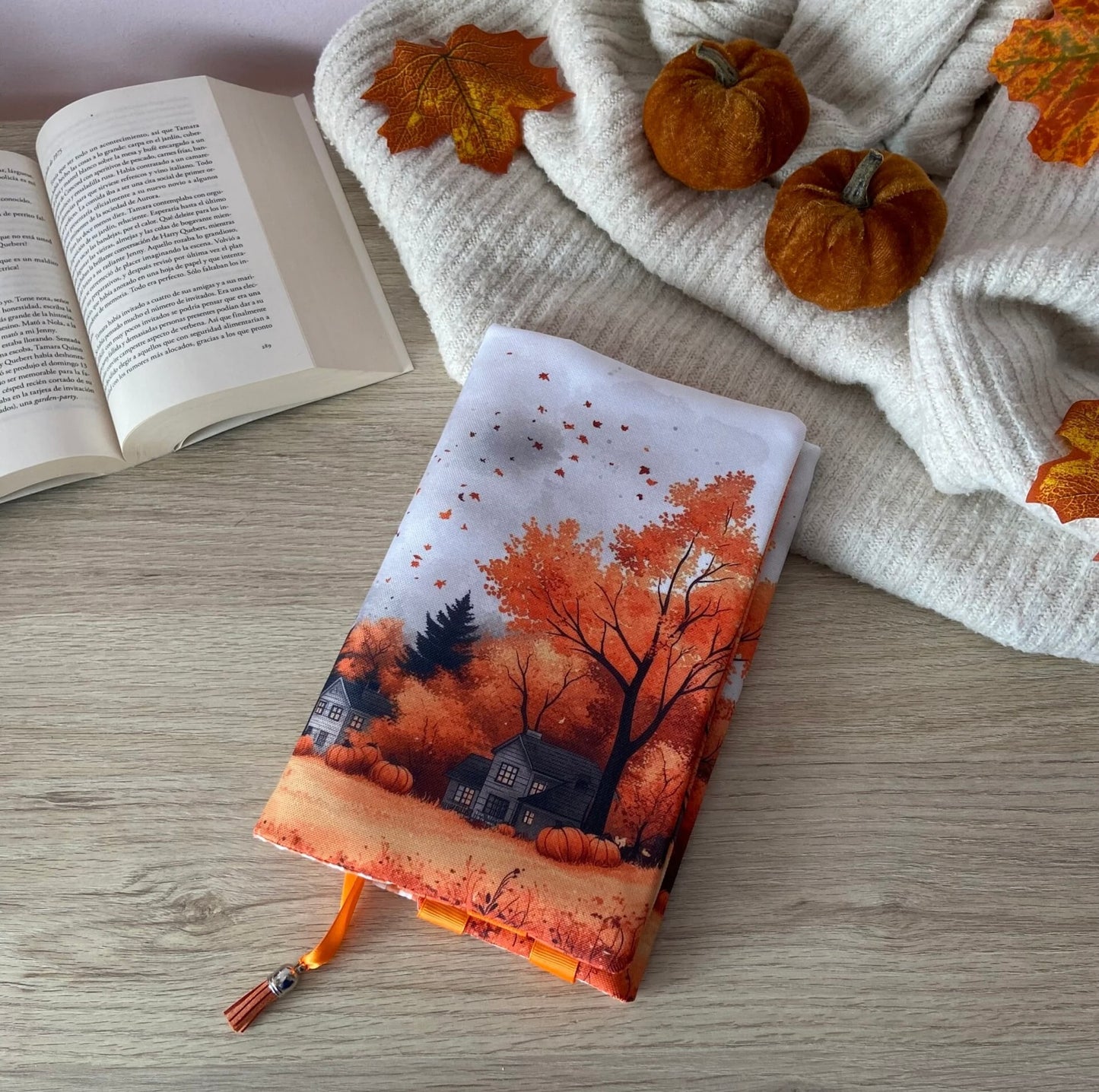 Funda ajustable paisaje otoñal