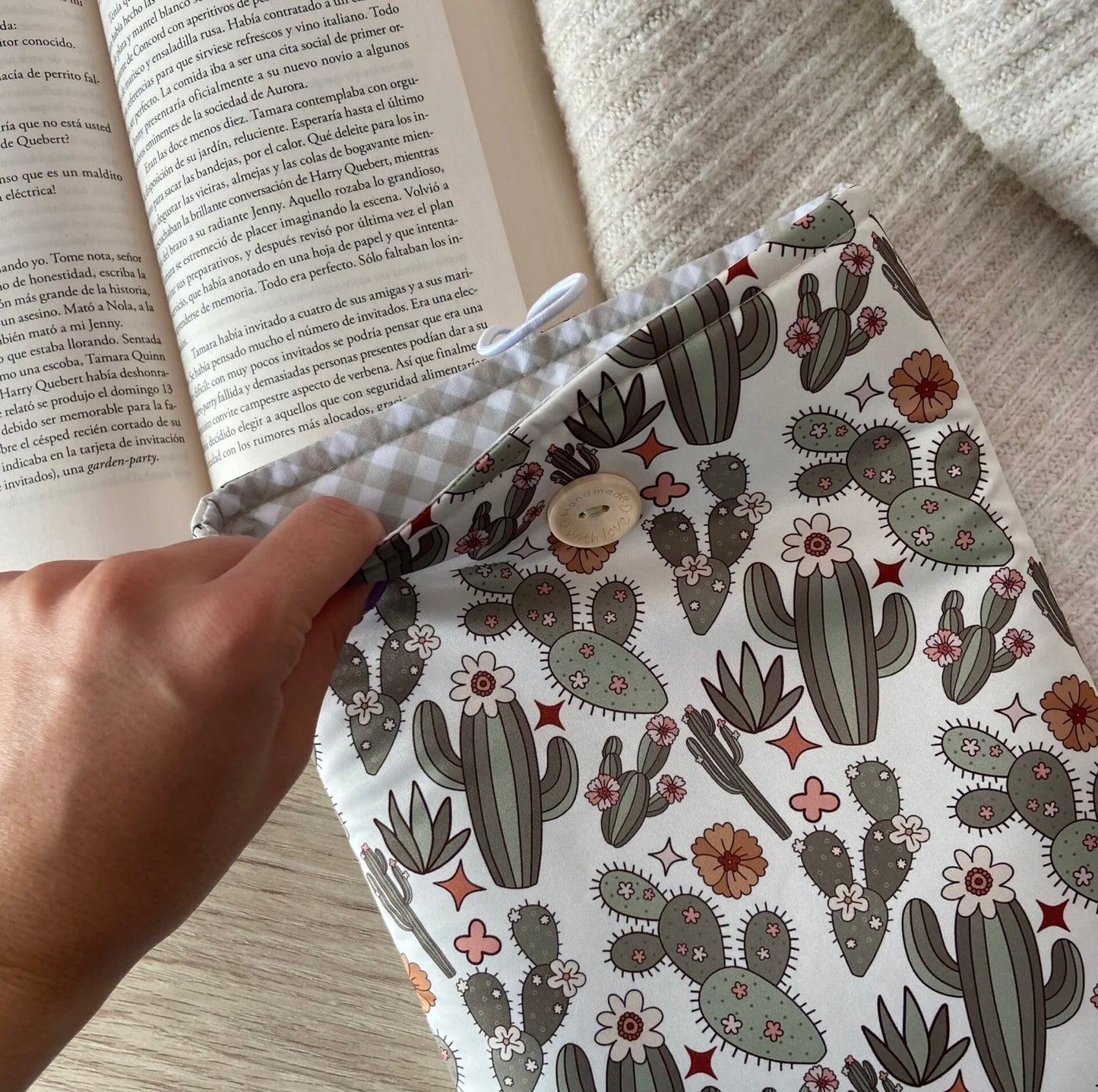 Funda literaria los cactus