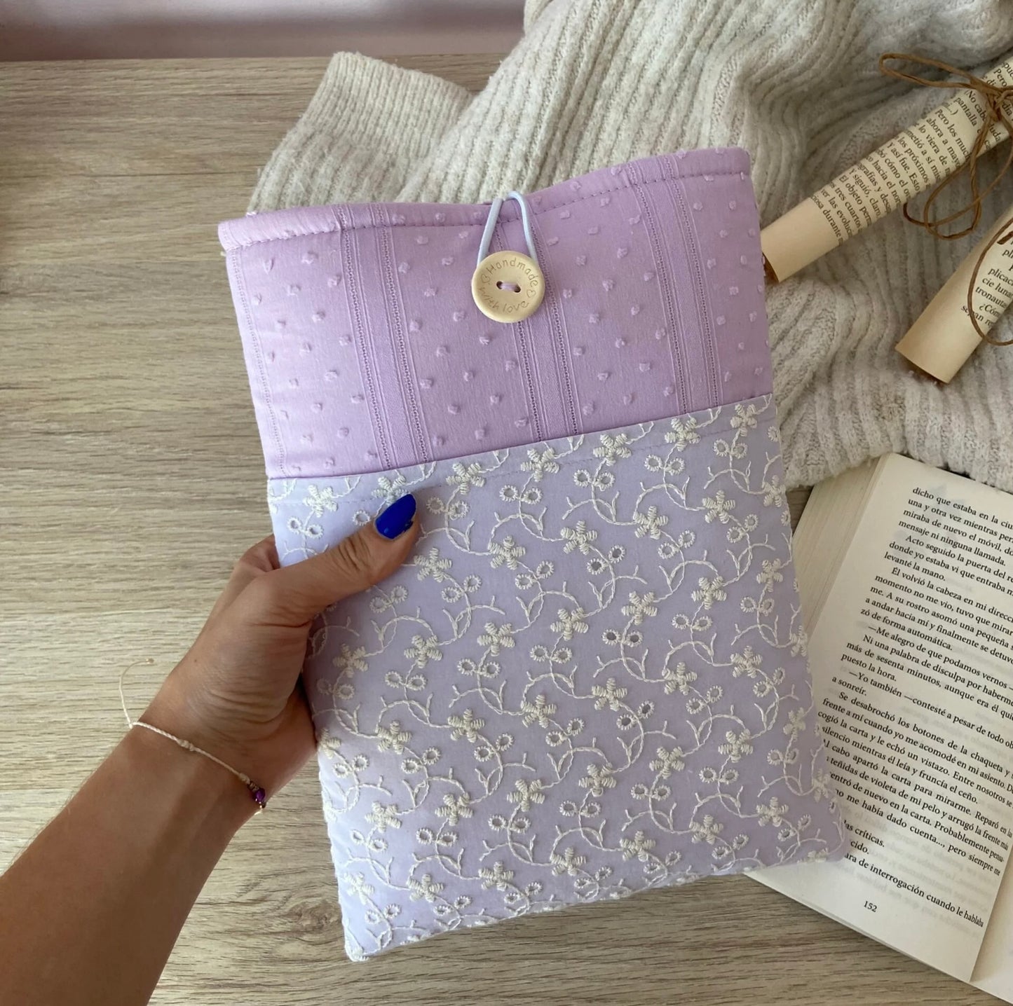 Funda literaria Violet con bolsillo