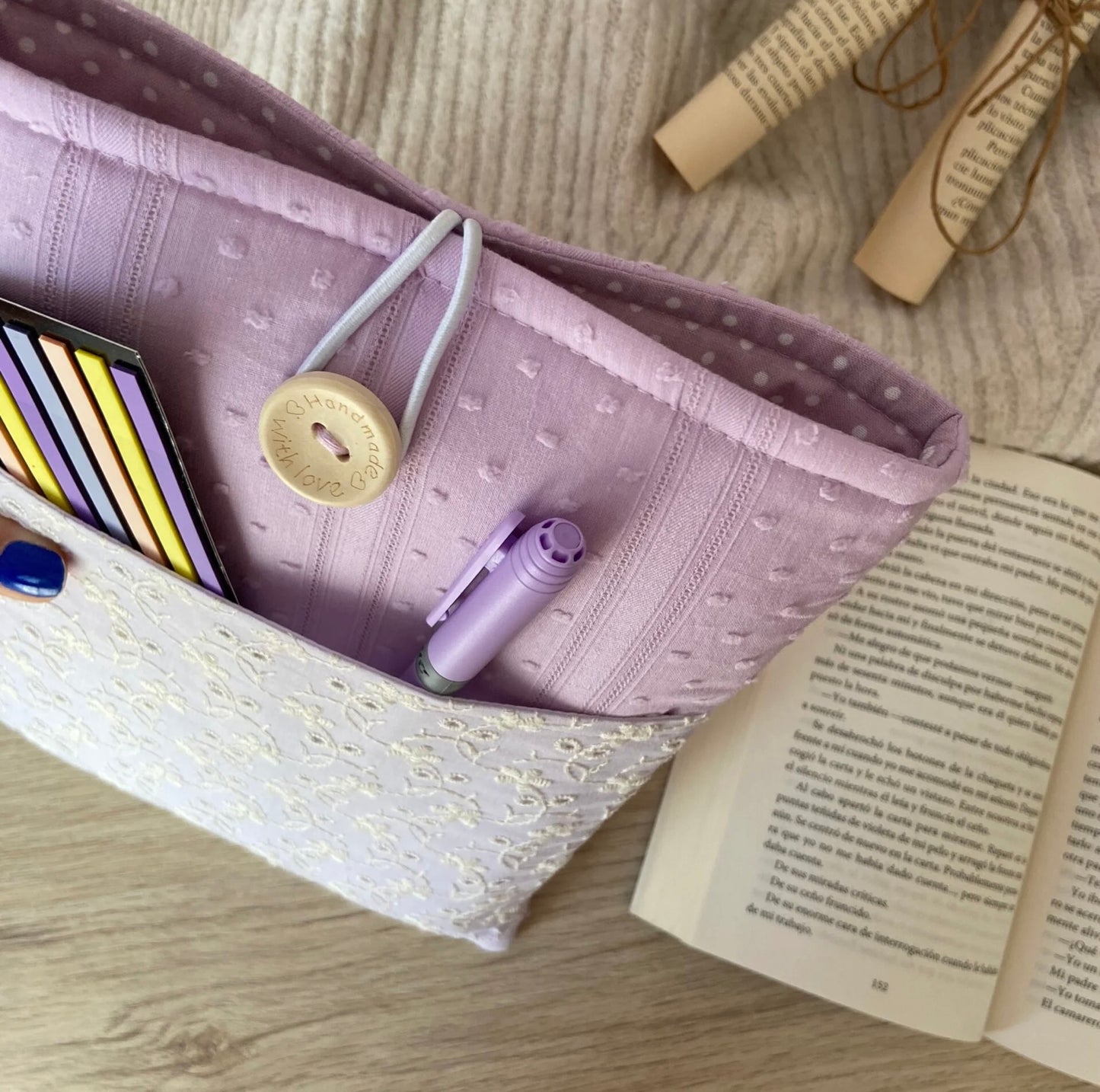 Funda literaria Violet con bolsillo