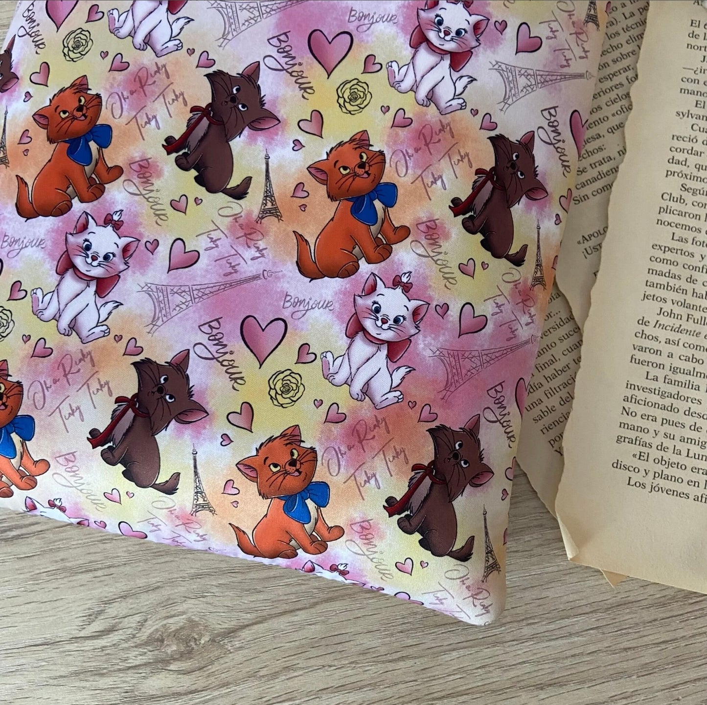Funda literaria Aristogatos