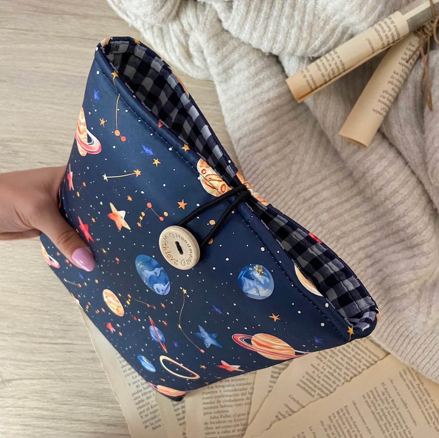 Funda literaria Space