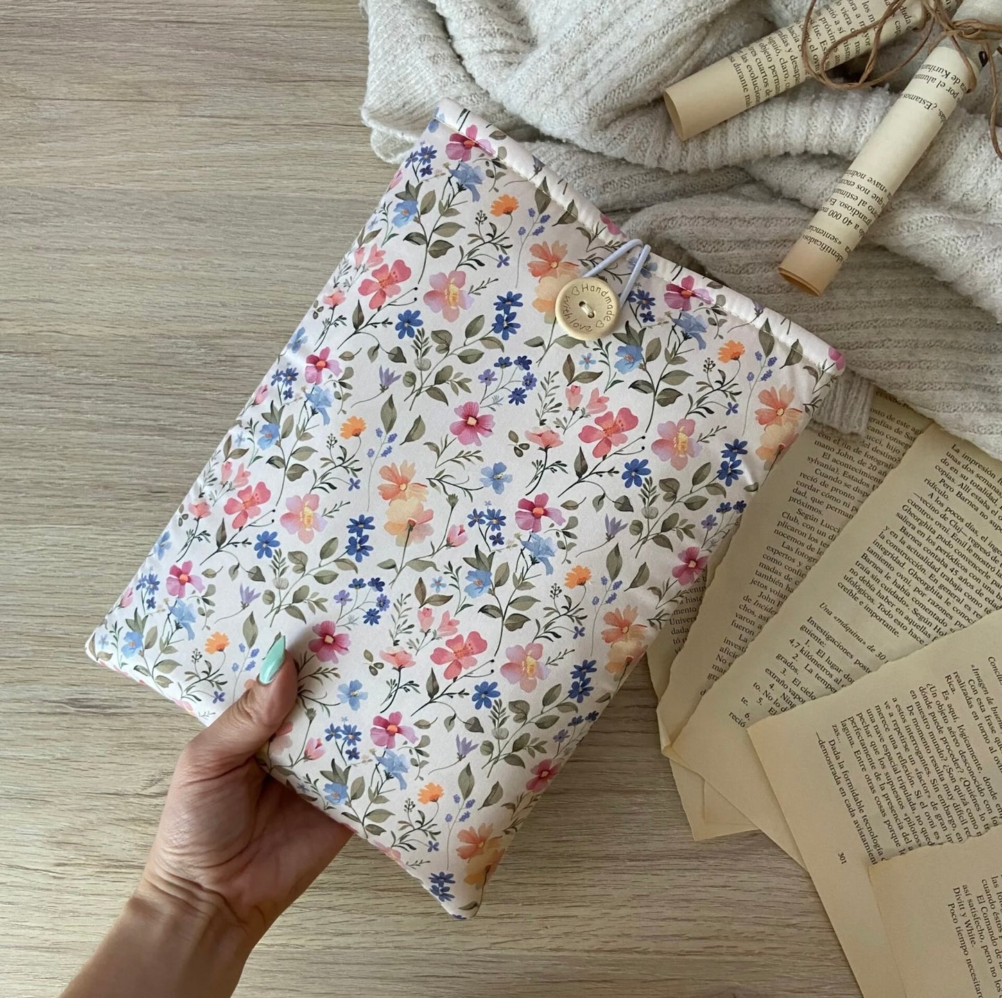Funda literaria Iris