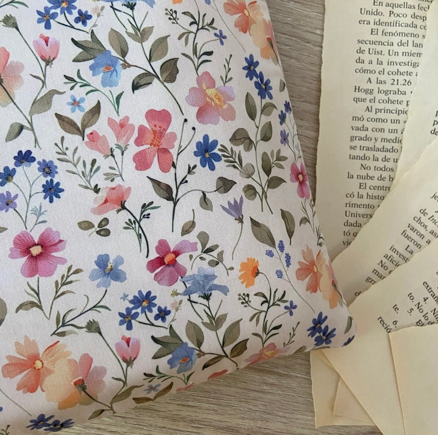 Funda literaria Iris
