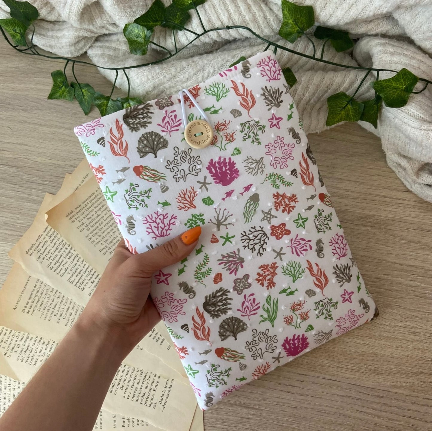 Funda literaria plumeti bajo el mar