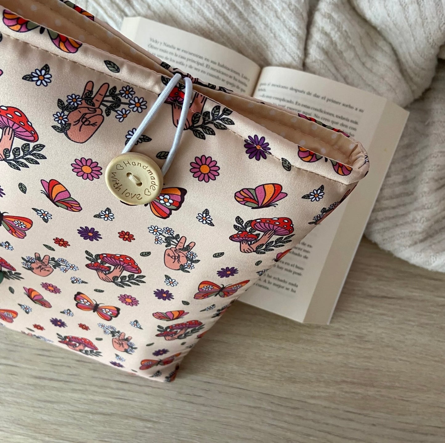 Funda literaria paz y amor