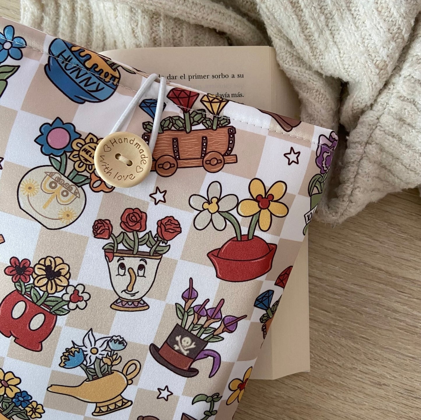 Funda literaria happy Disney