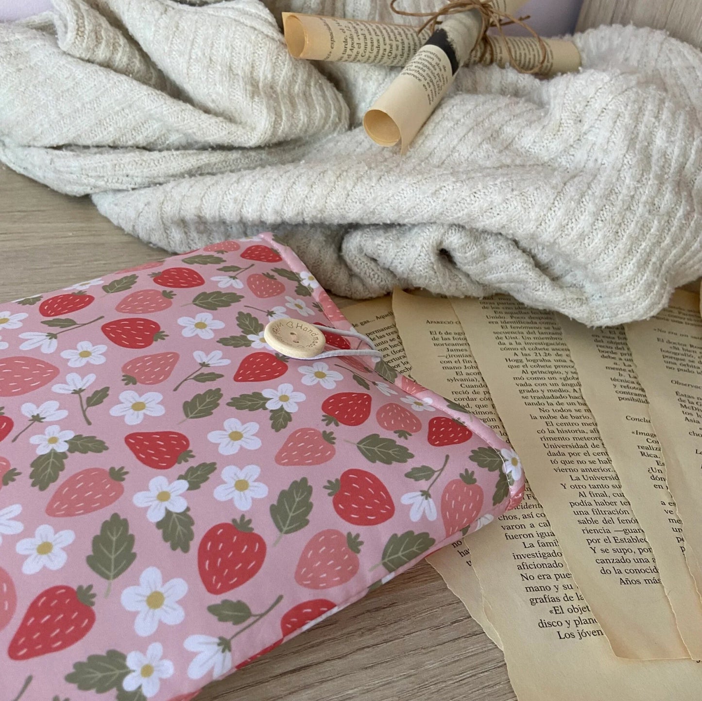 Funda literaria fresitas