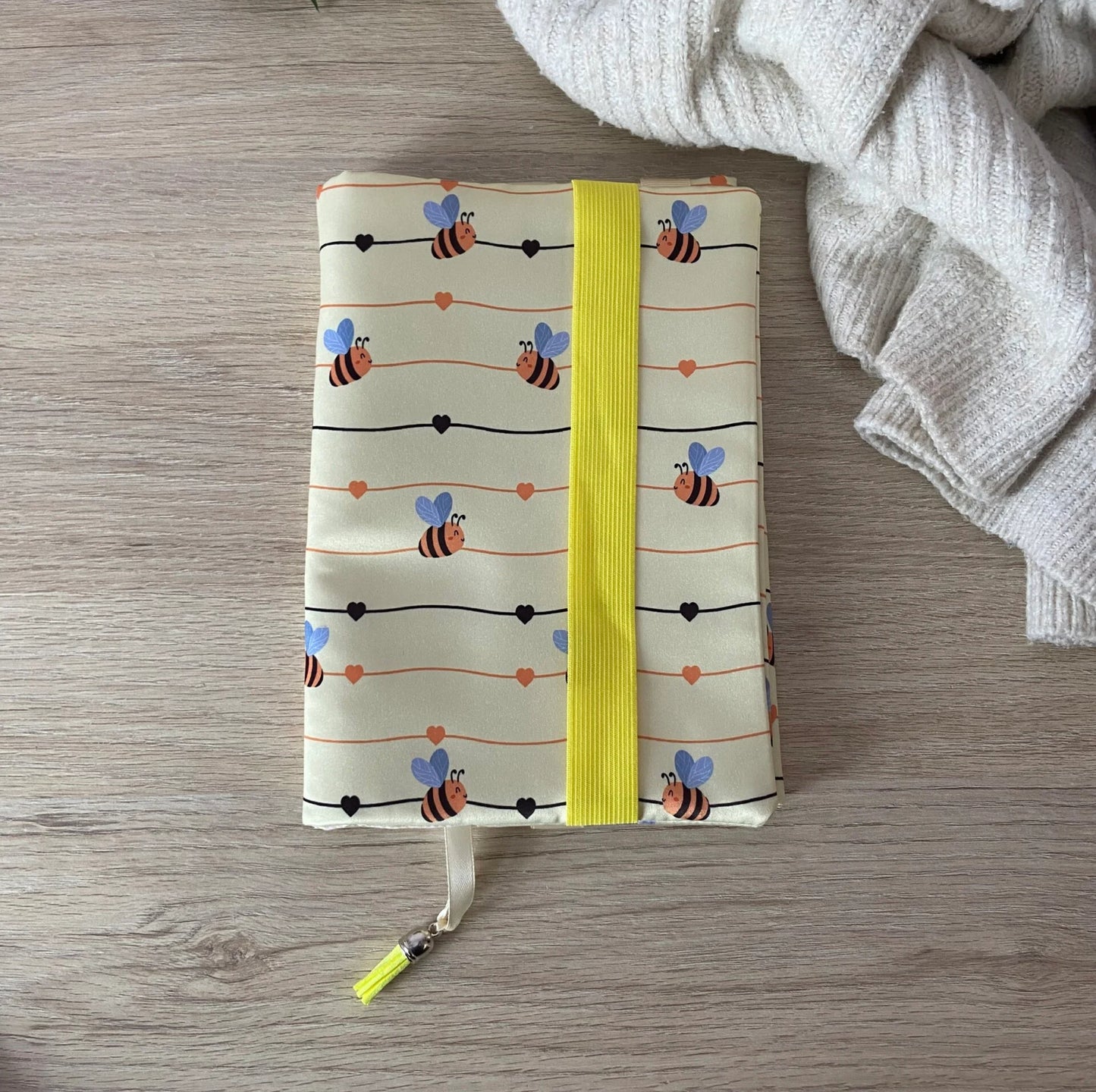 Funda ajustable abejitas