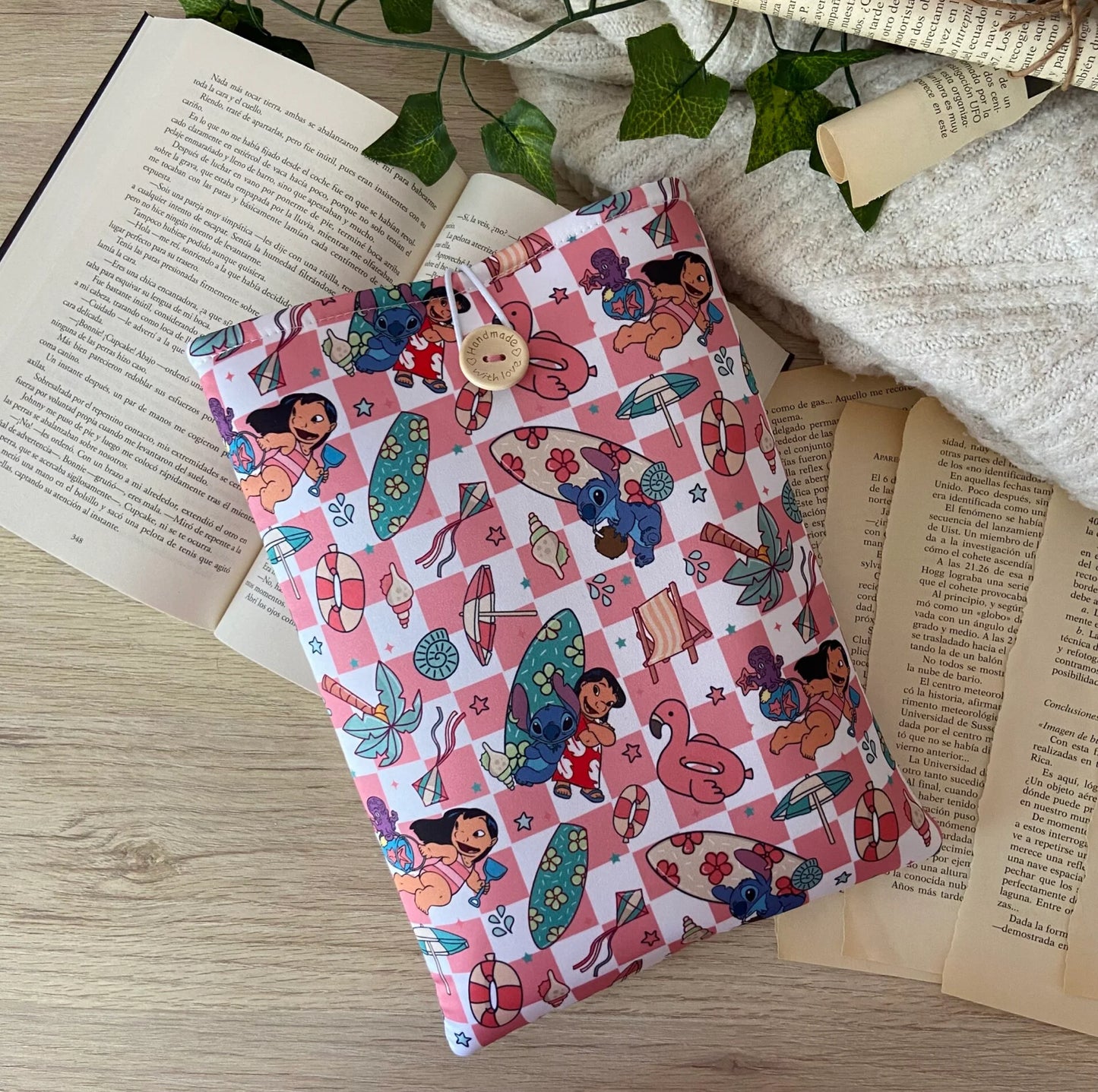 Funda literaria Lilo y Stitch playeros
