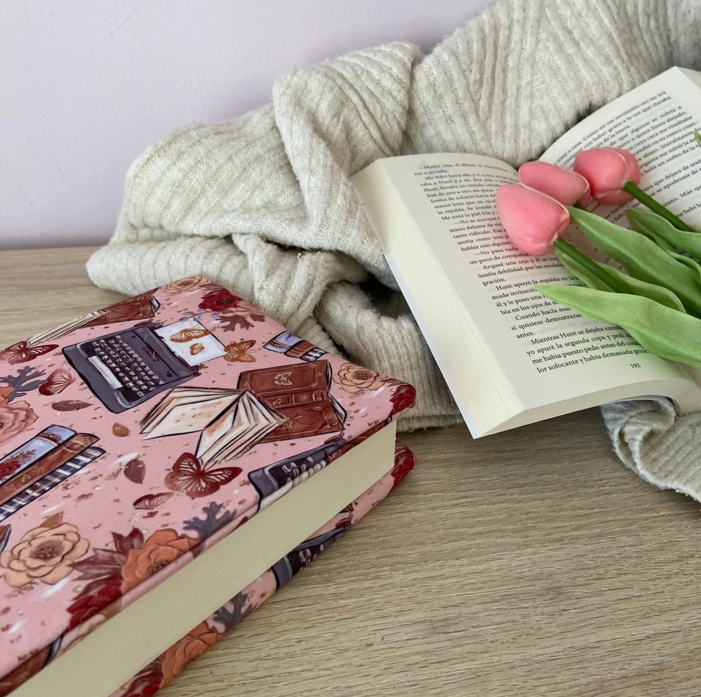 Funda ajustable libros y máquinas de escribir