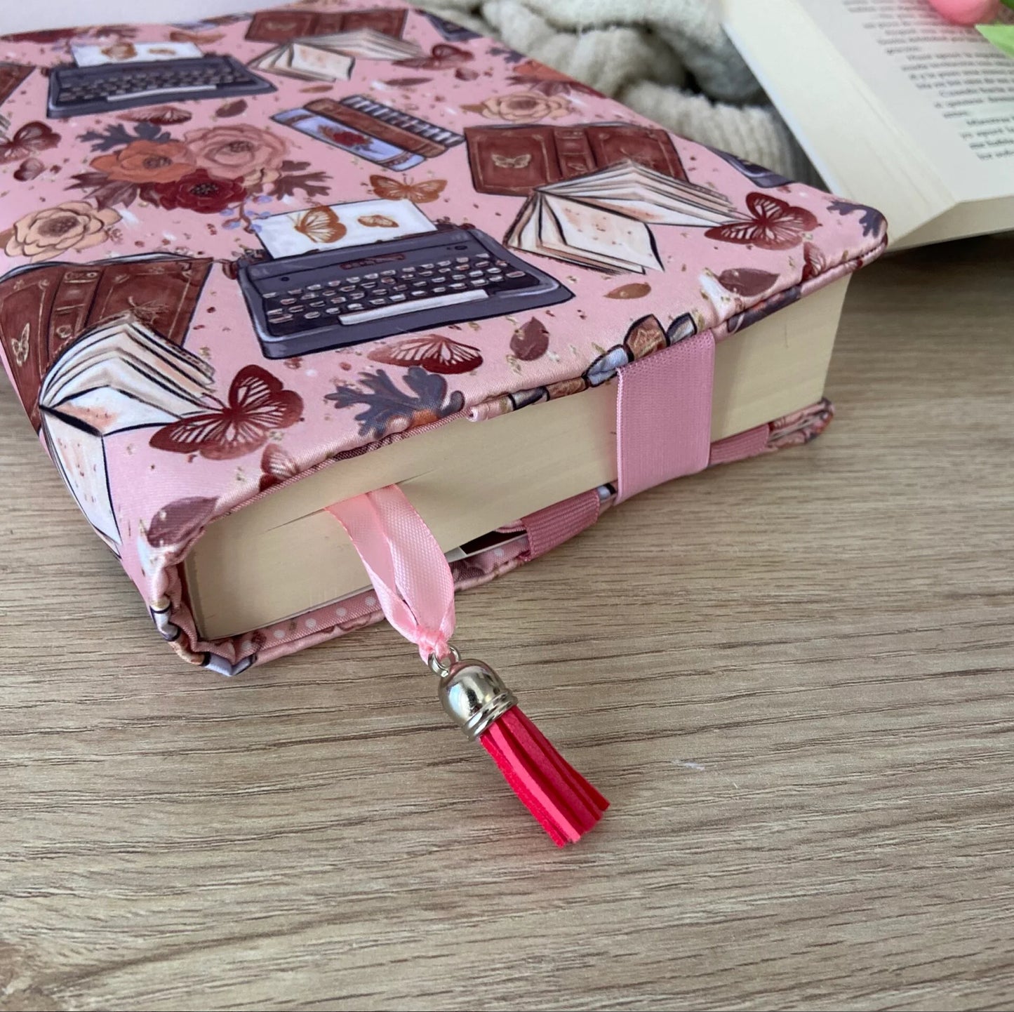 Funda ajustable libros y máquinas de escribir
