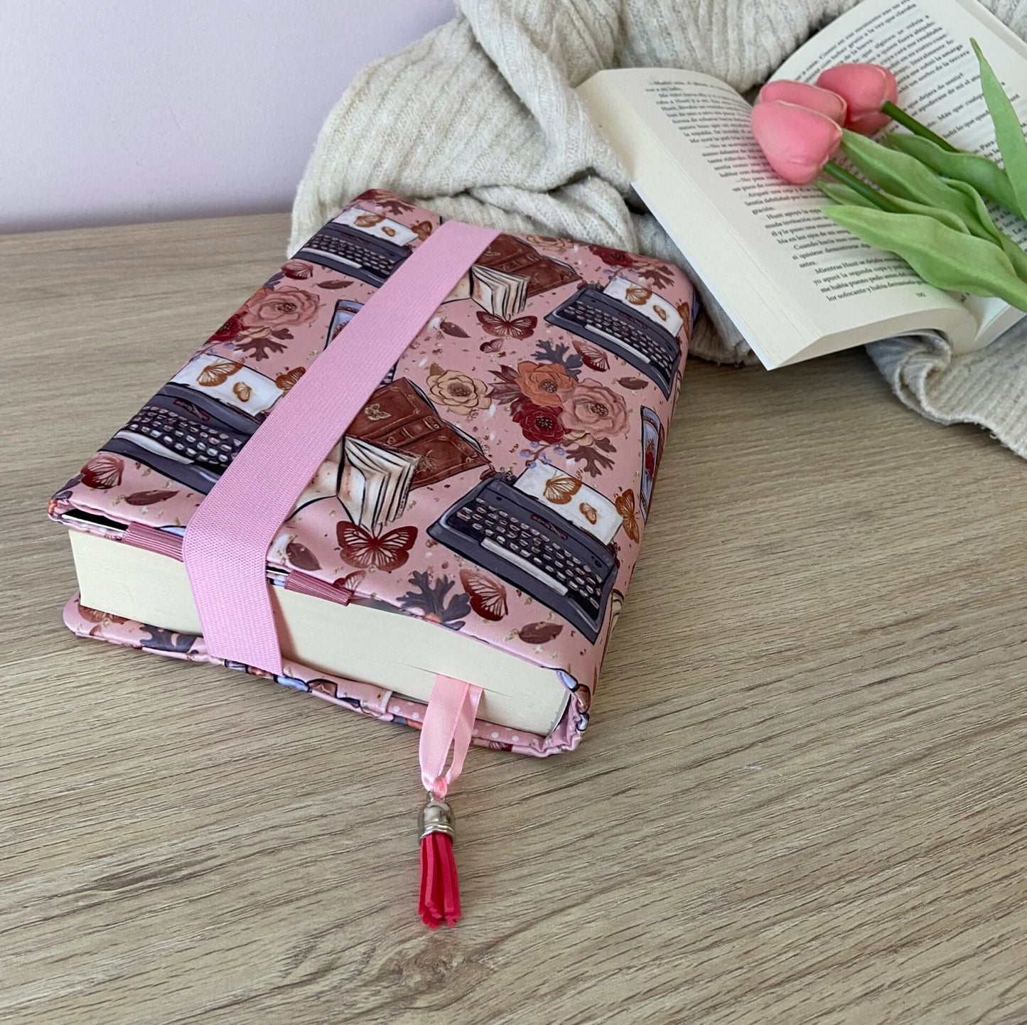 Funda ajustable libros y máquinas de escribir