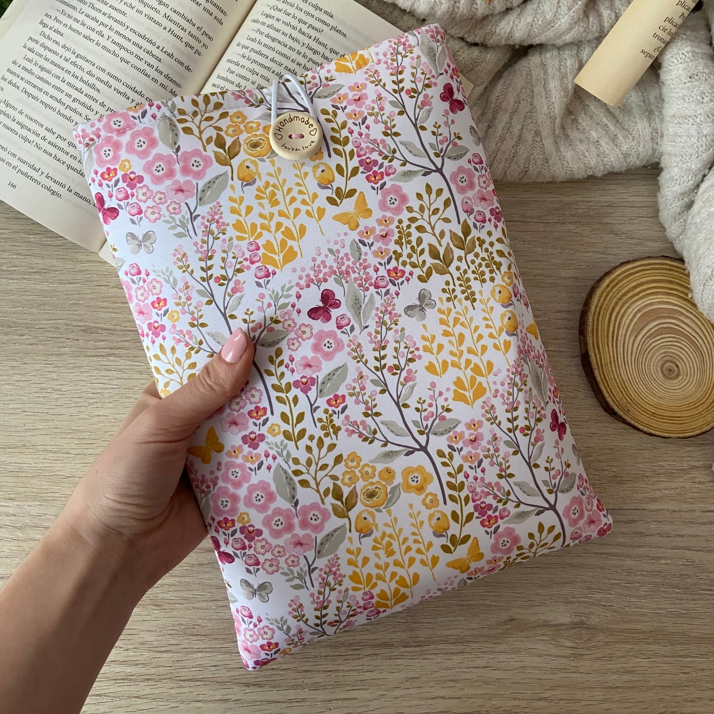 Funda literaria magic flowers