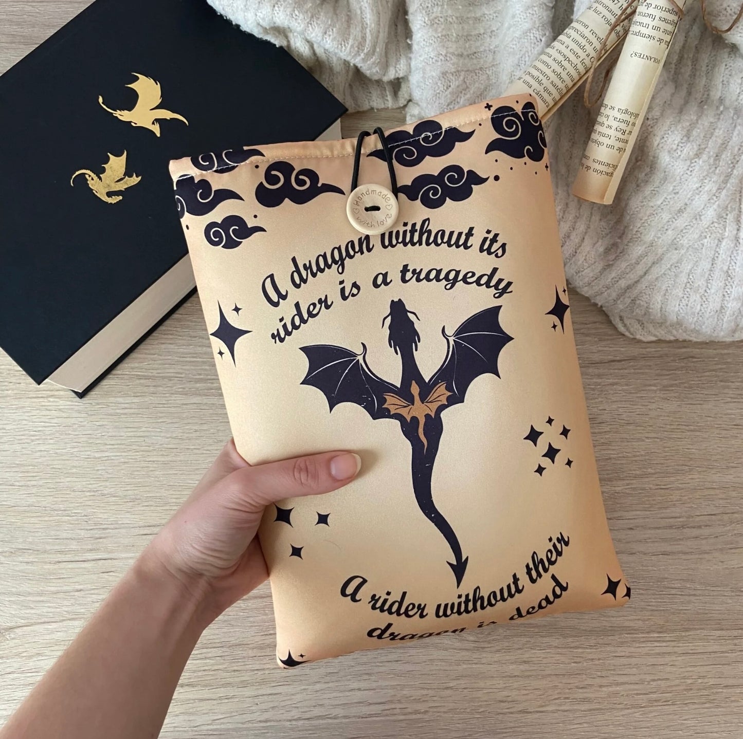 Funda literaria Alas de sangre