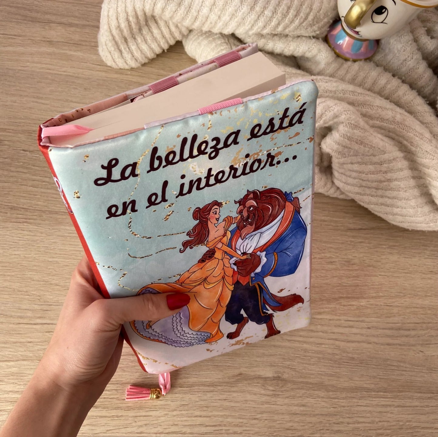Funda ajustable Bella y Bestia