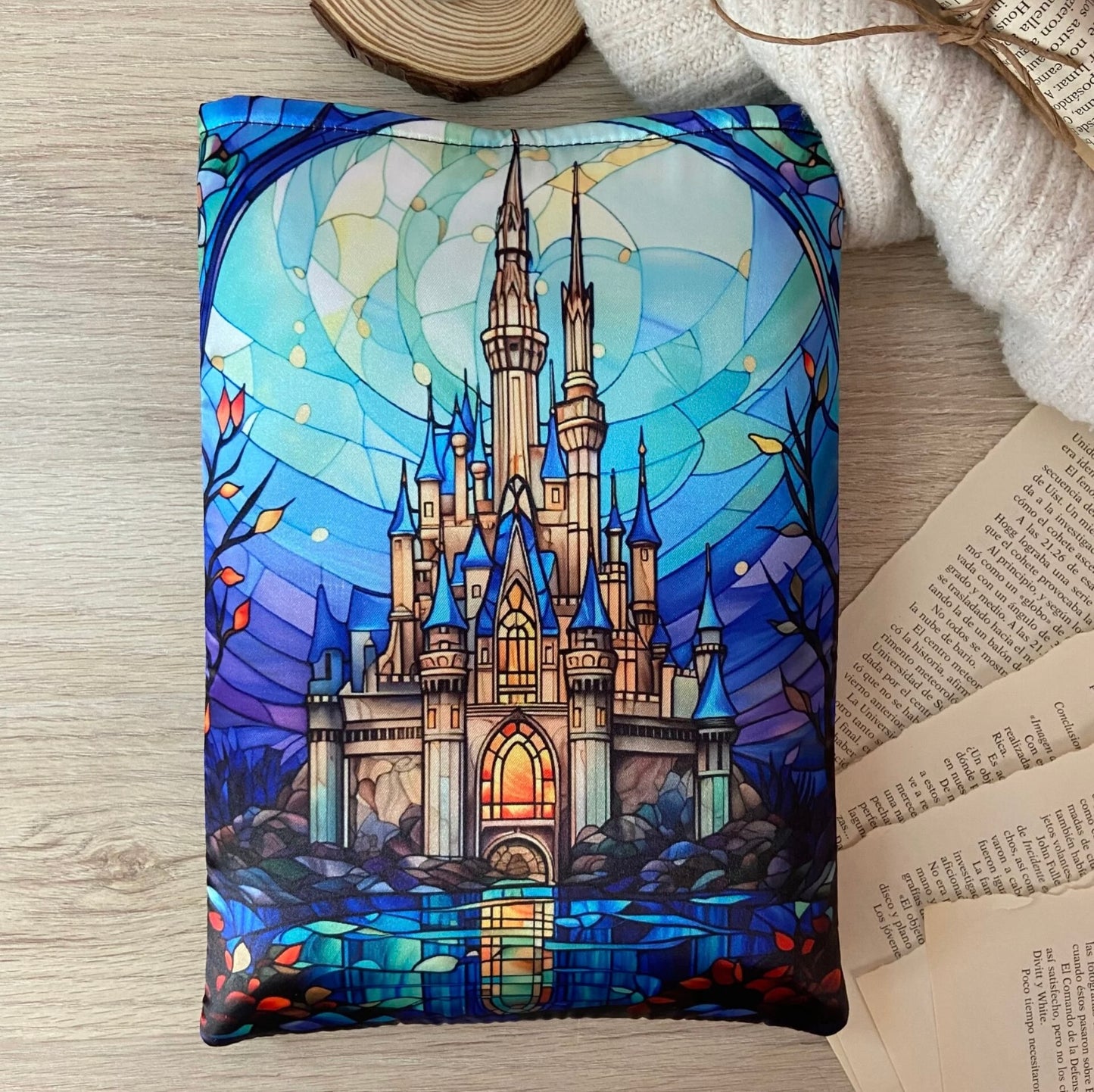Funda literaria Cenicienta en su castillo