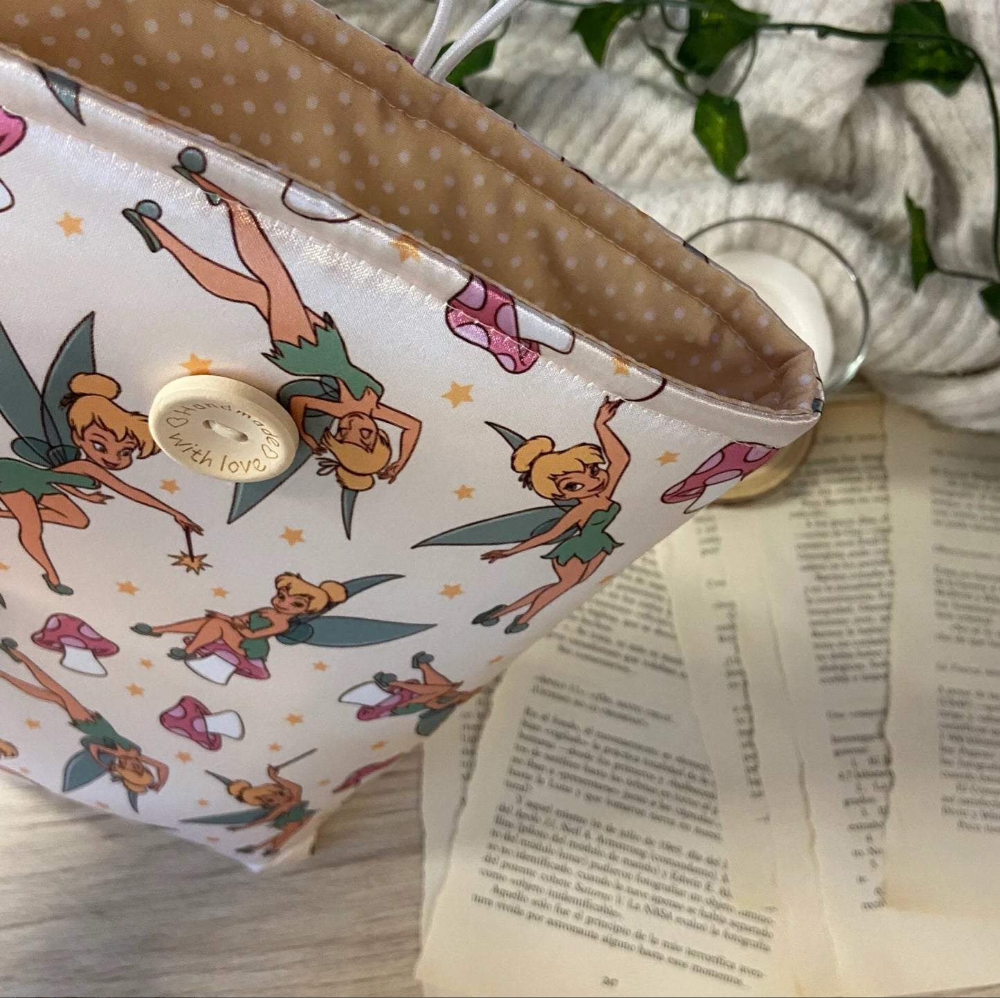 Funda literaria Campanilla